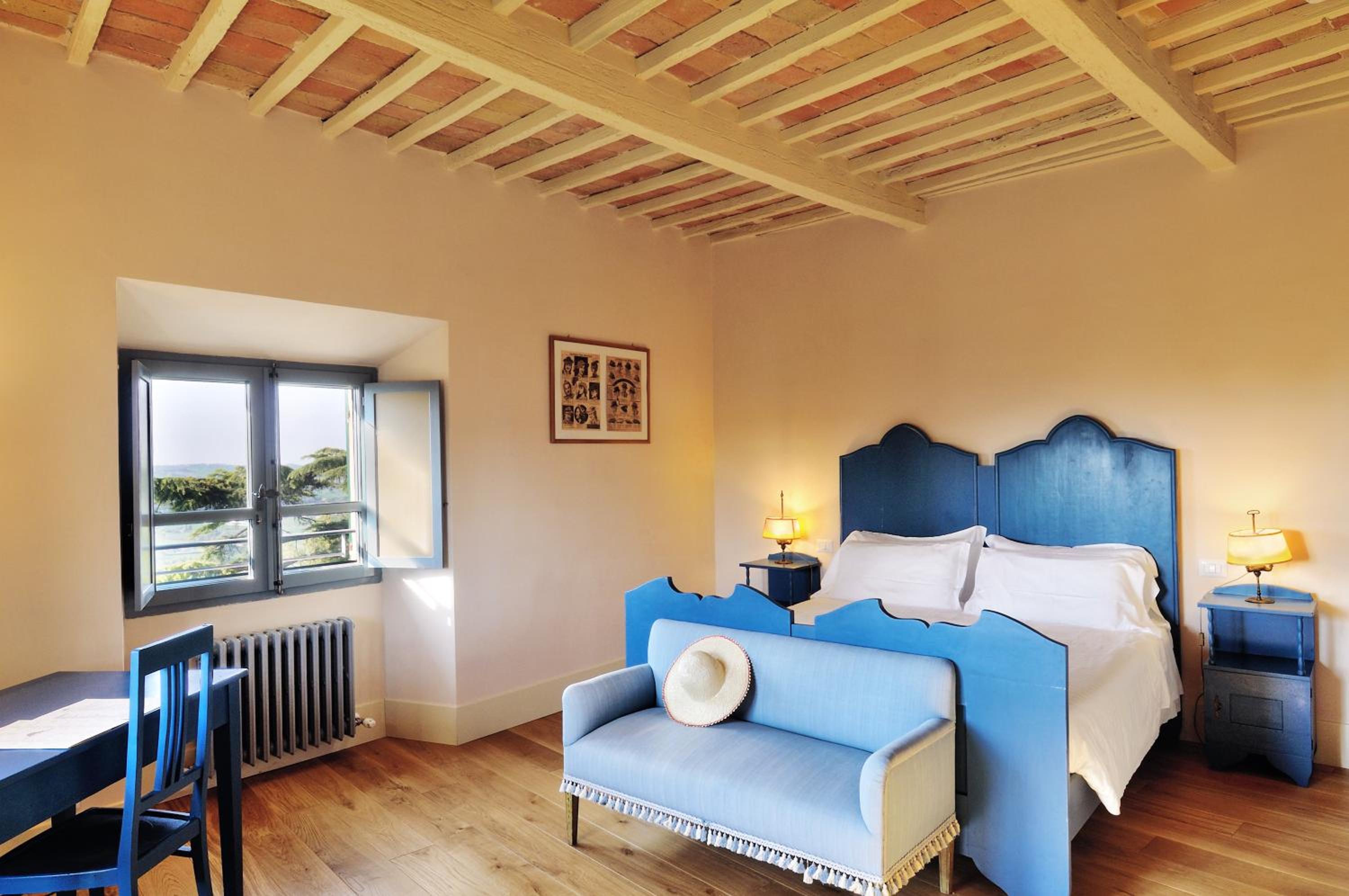 Double Room - Photo 14