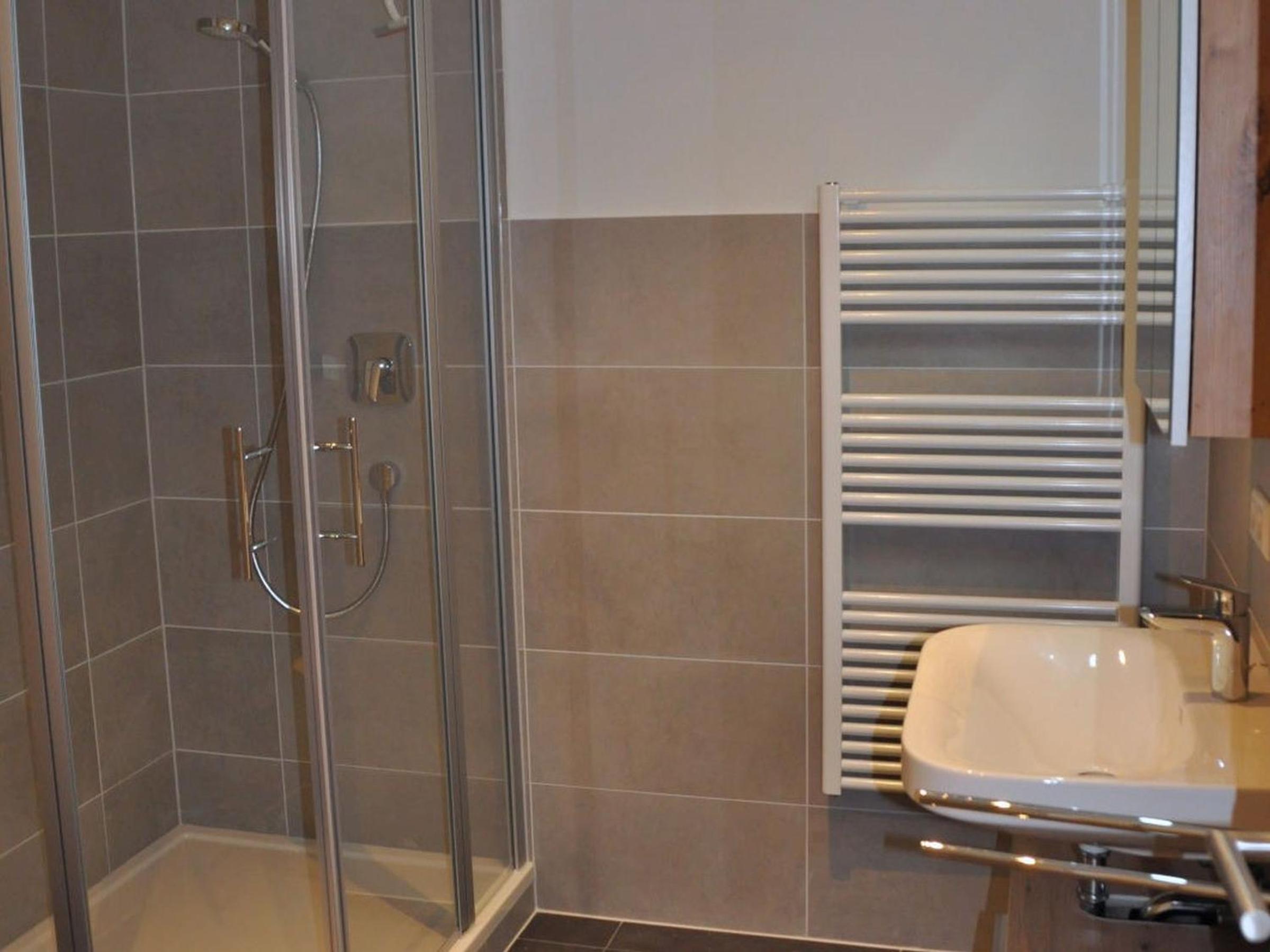 Two-Bedroom Apartment with Balcony photo 3