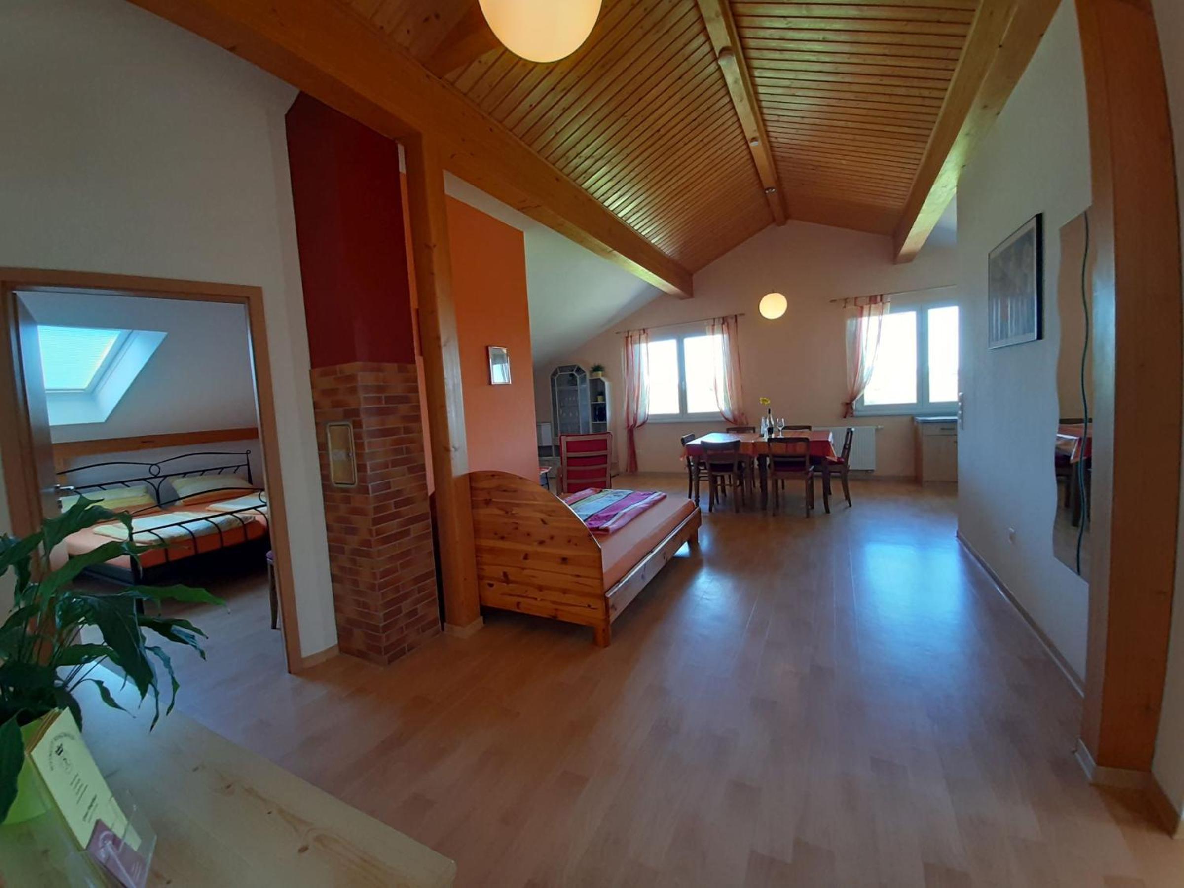 Two-Bedroom Deluxe Apartment with Garden View photo 3
