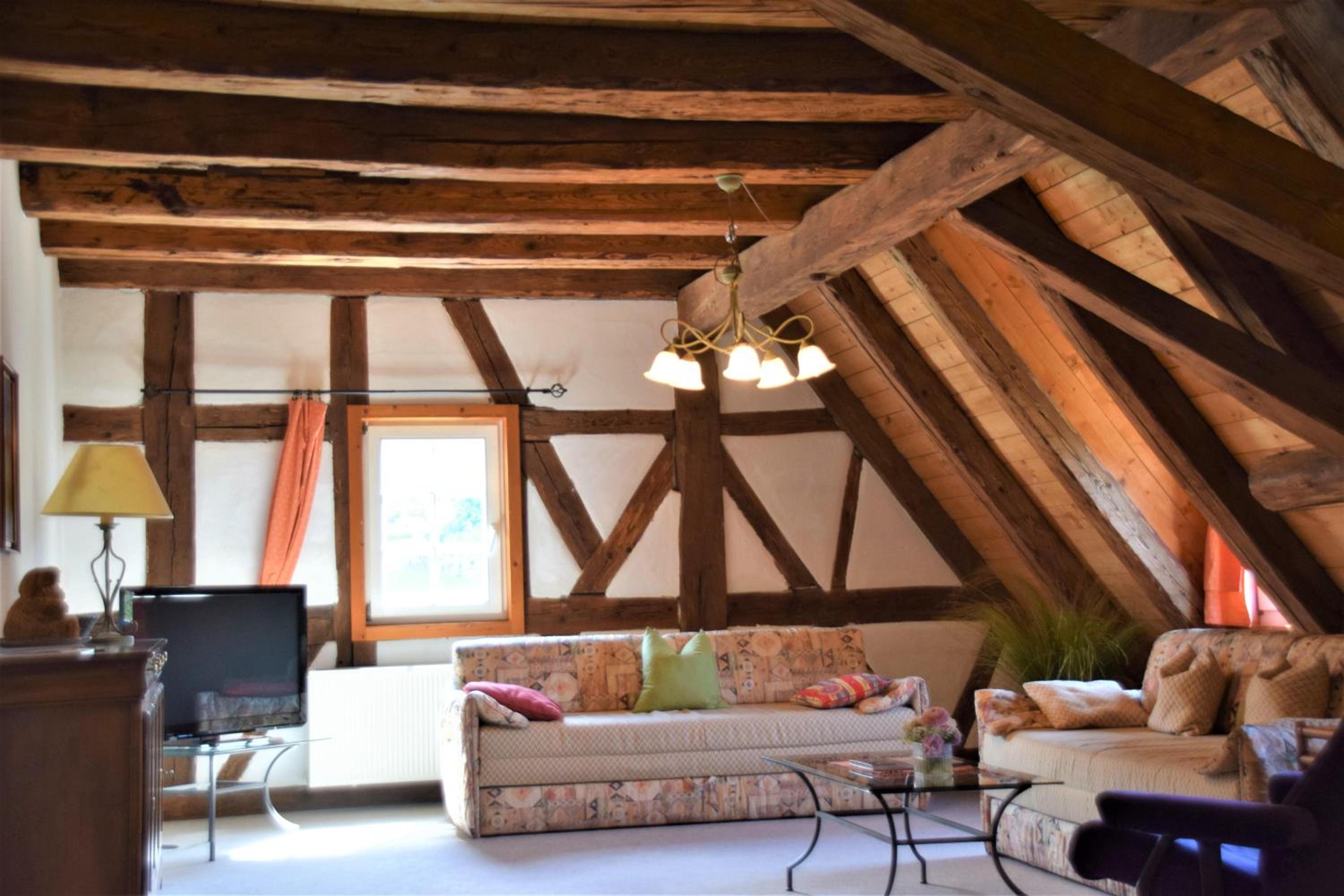 Suite - Photo 4