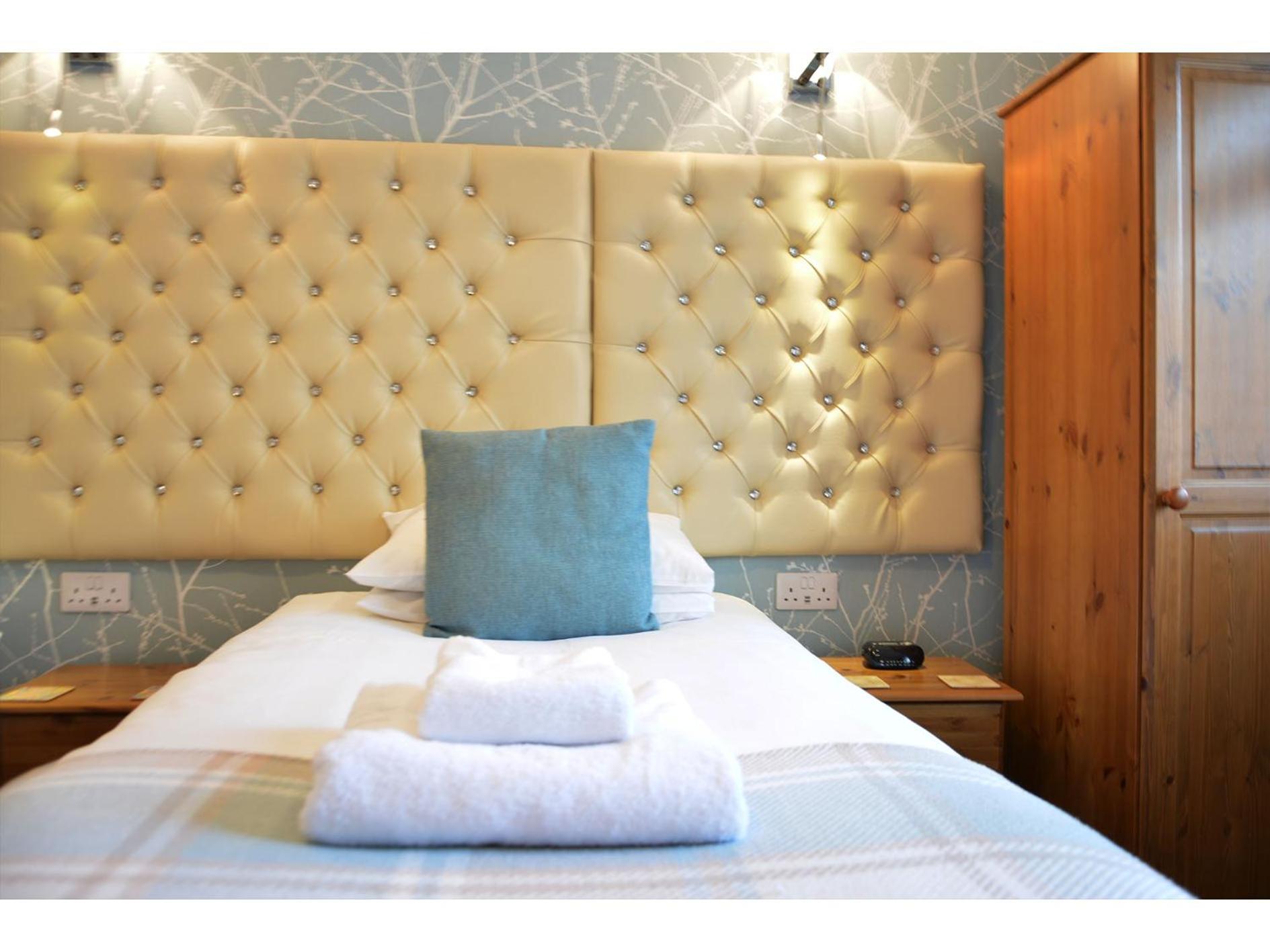 Double En-suite Twin or Single Room - Photo 4