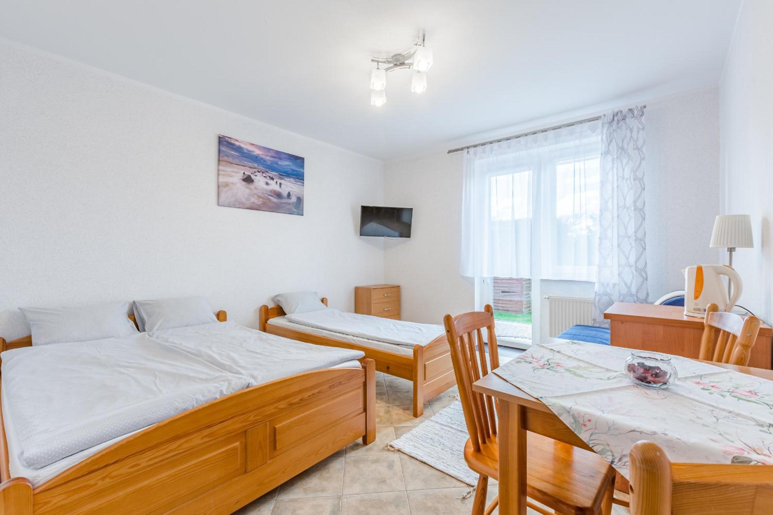 Triple Room with Private Bathroom photo 1