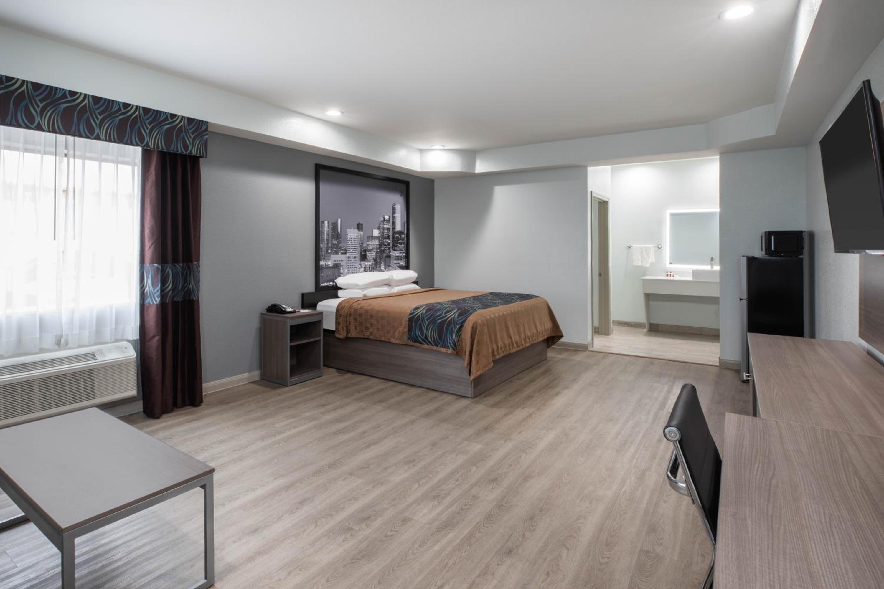 King Room - Photo 13