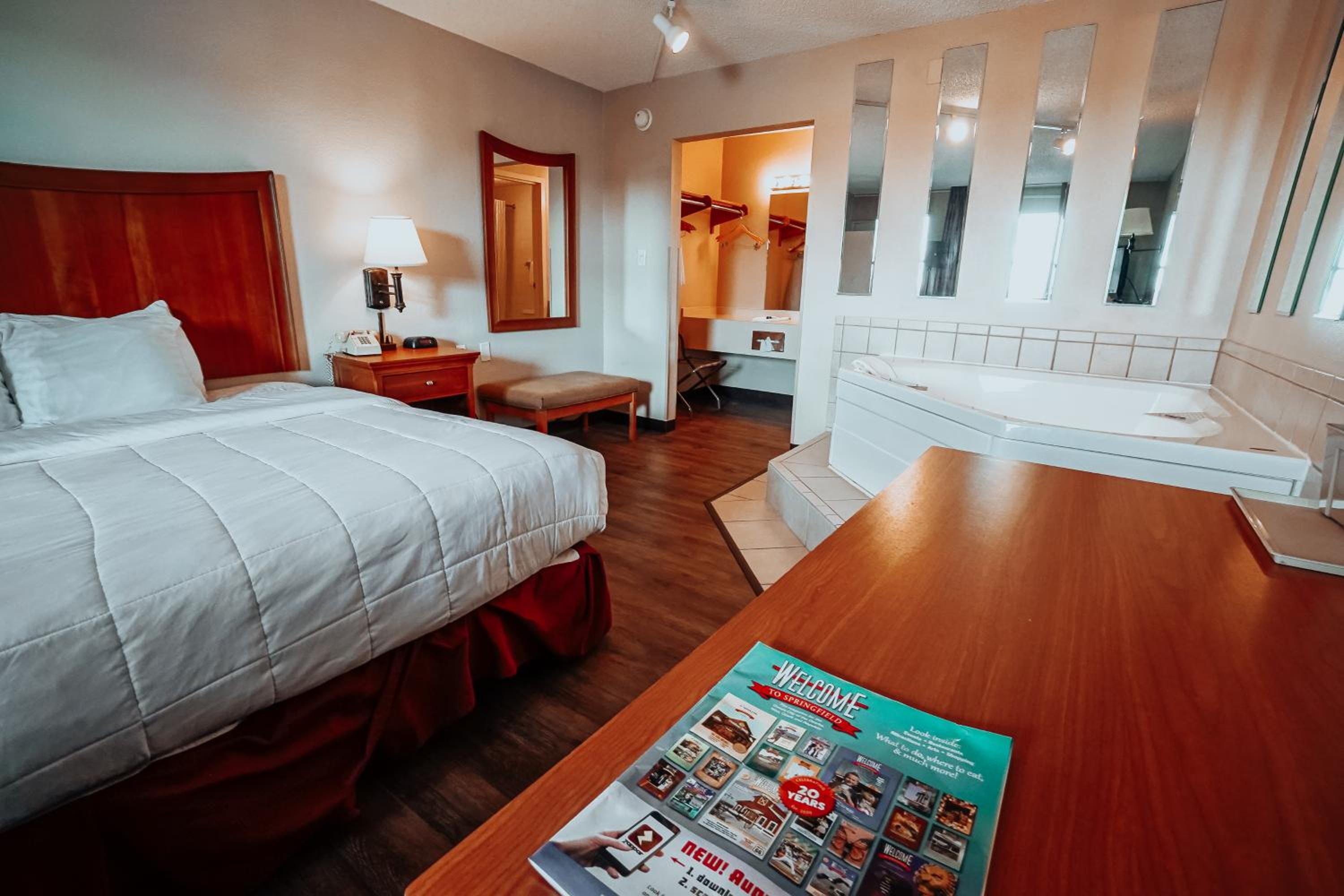 King Room With Spa Bath photo 1