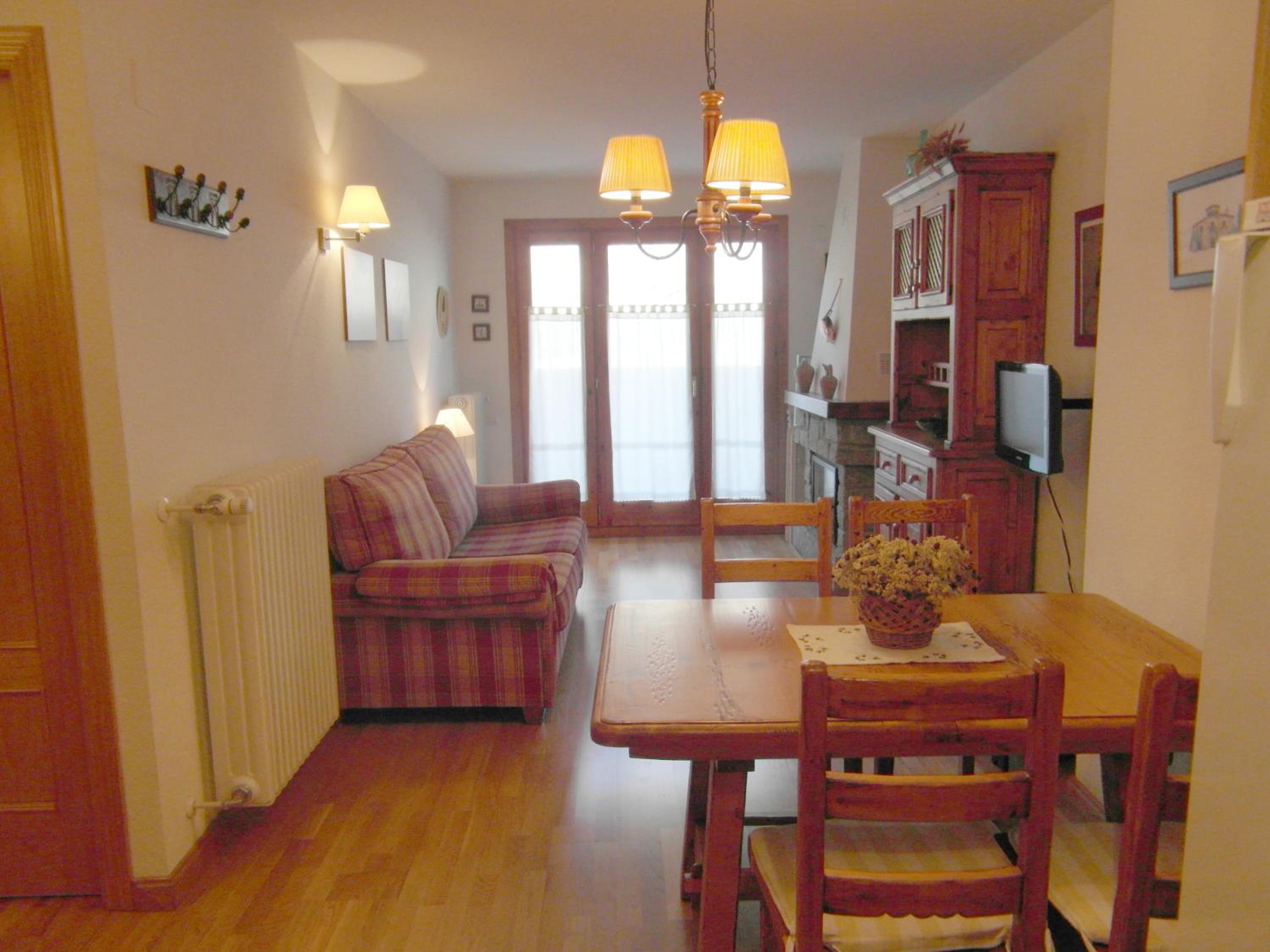 One-Bedroom Apartment photo 3