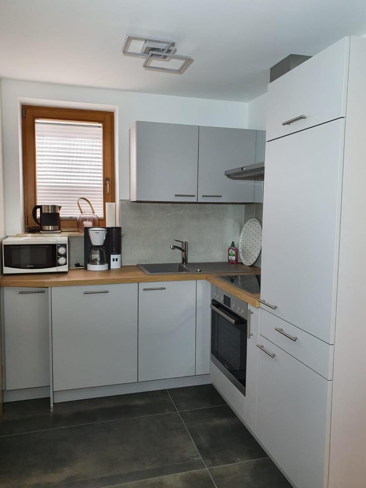 Apartment photo 2