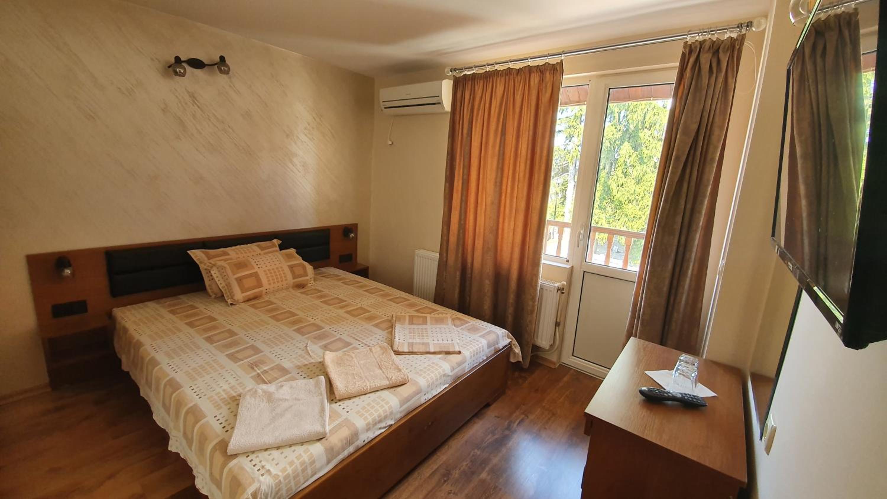 Double Or Twin Room photo 1
