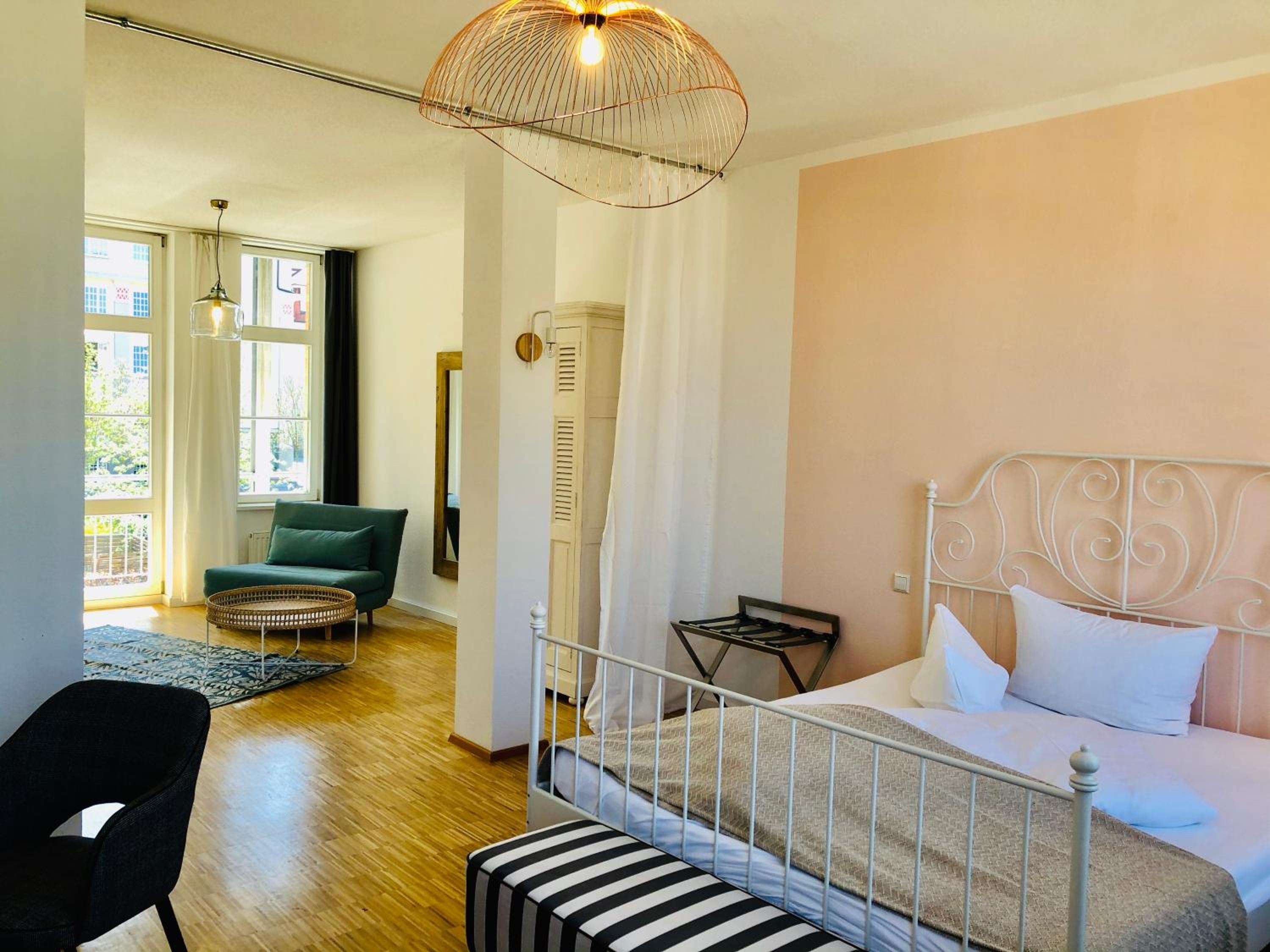 Hotel DZ Comfort - Photo 14