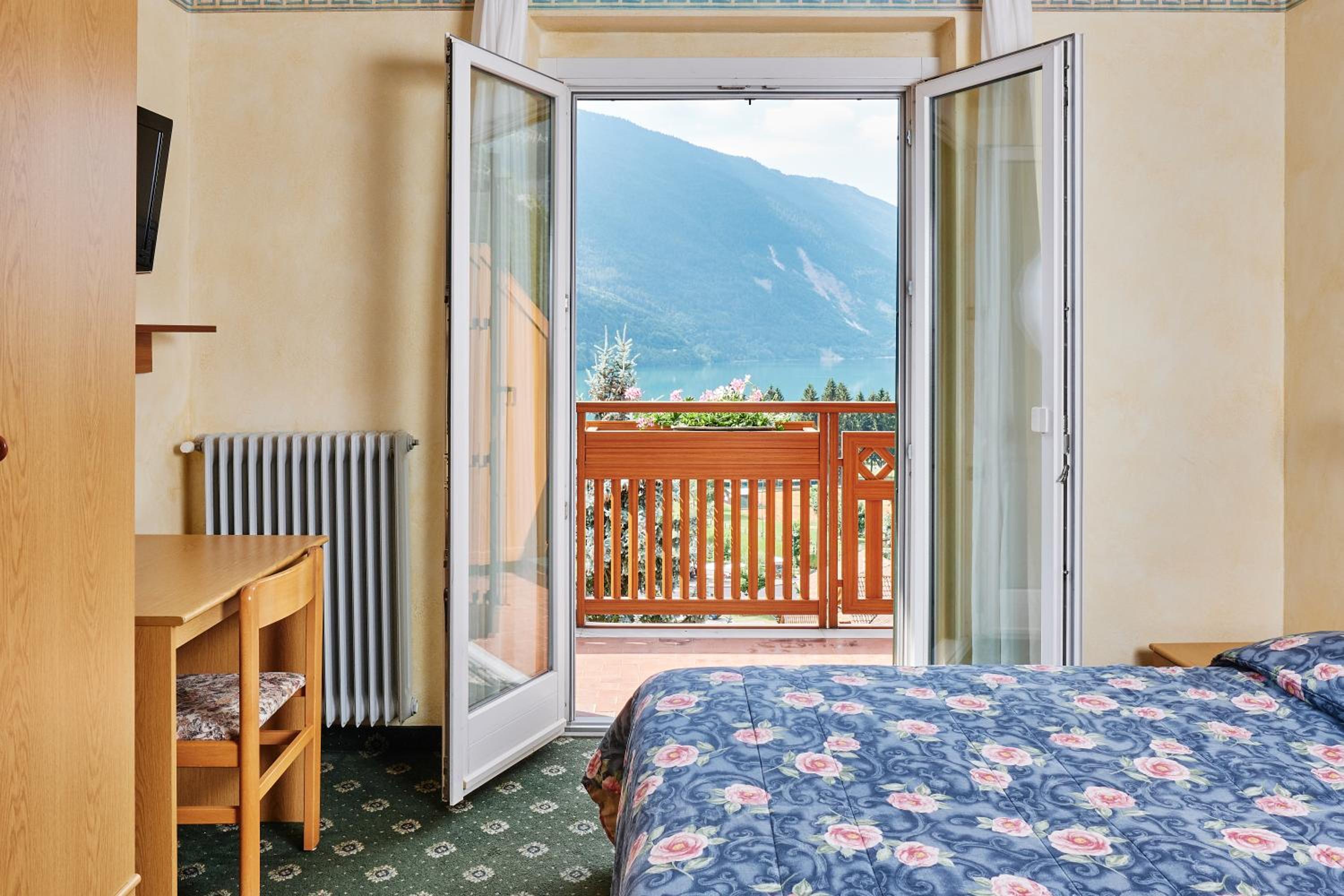 Double or Twin Room with Private Bathroom - Separate Building photo 1