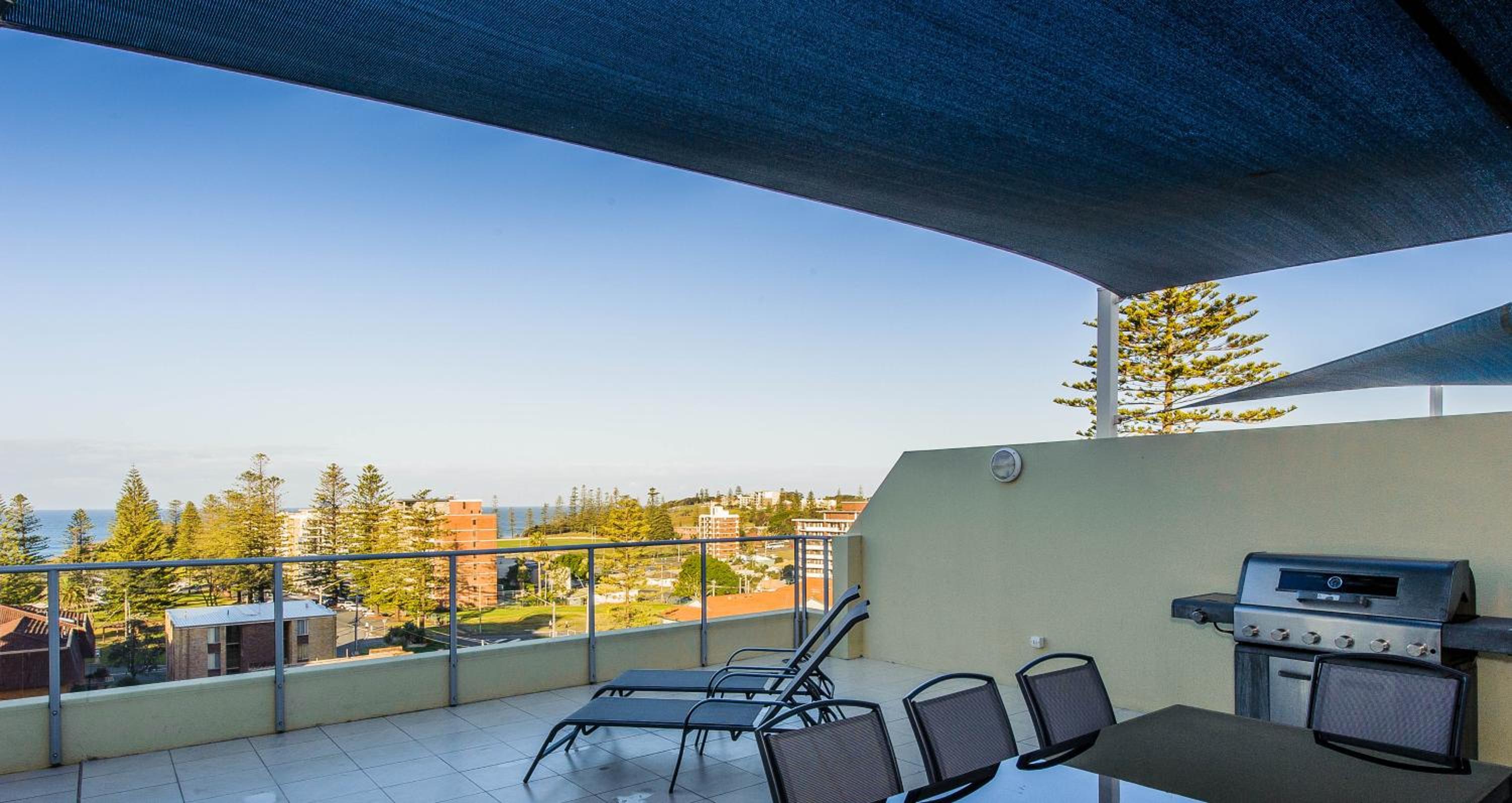 Three-Bedroom Apartment with Ocean View photo 2