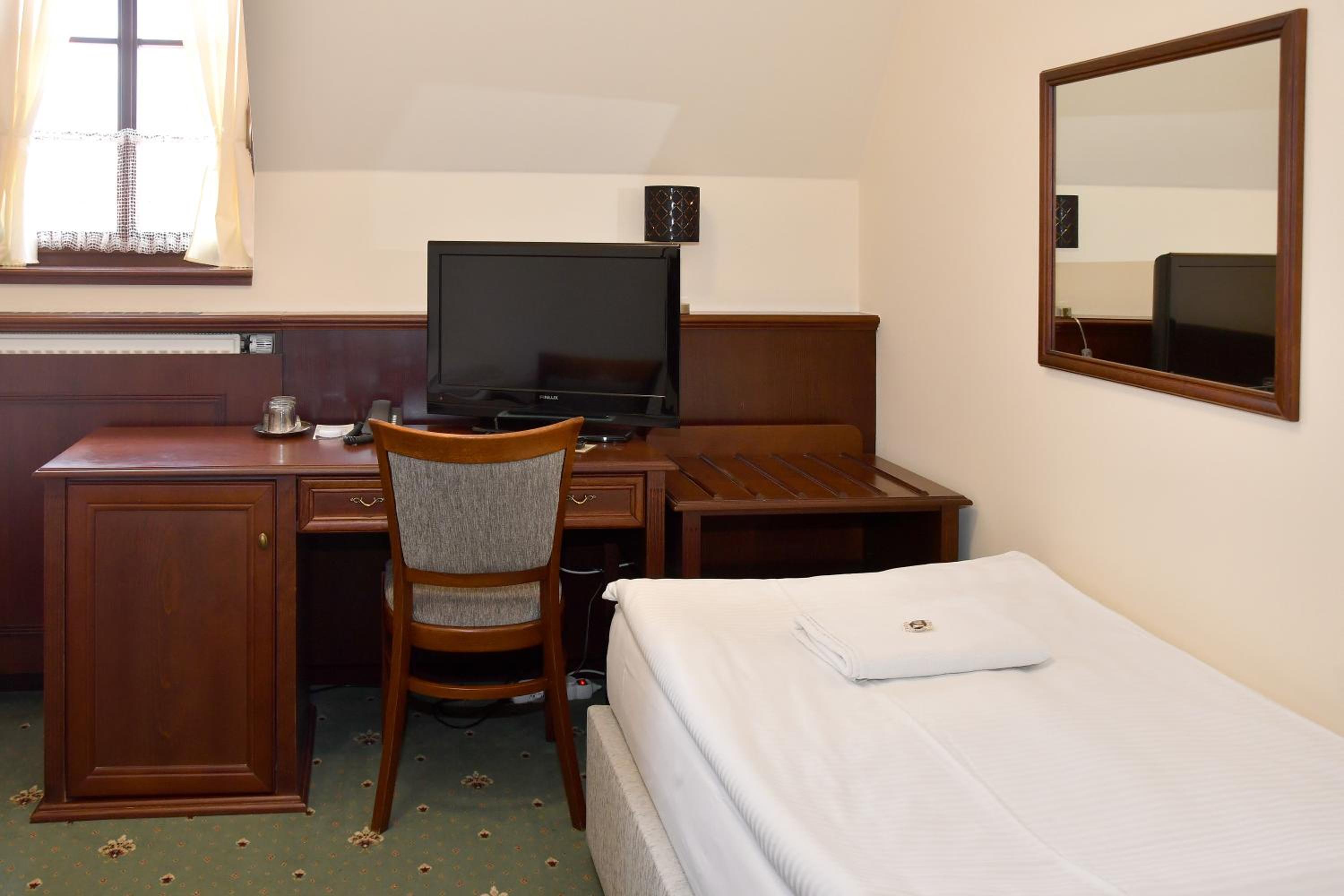 Small Twin Room