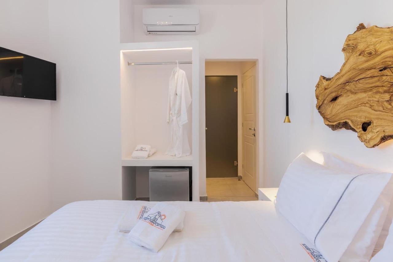 Double Room with View - Photo 2