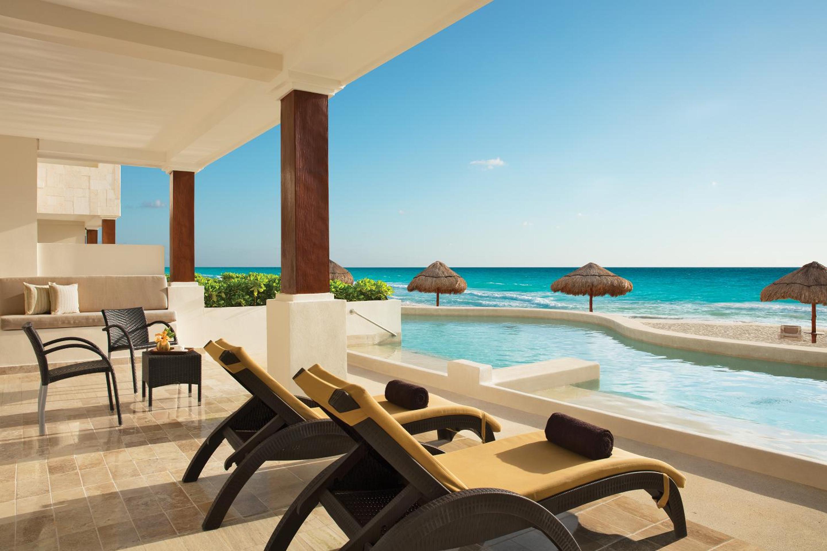 Relax on your private terrace with stunning ocean views!
