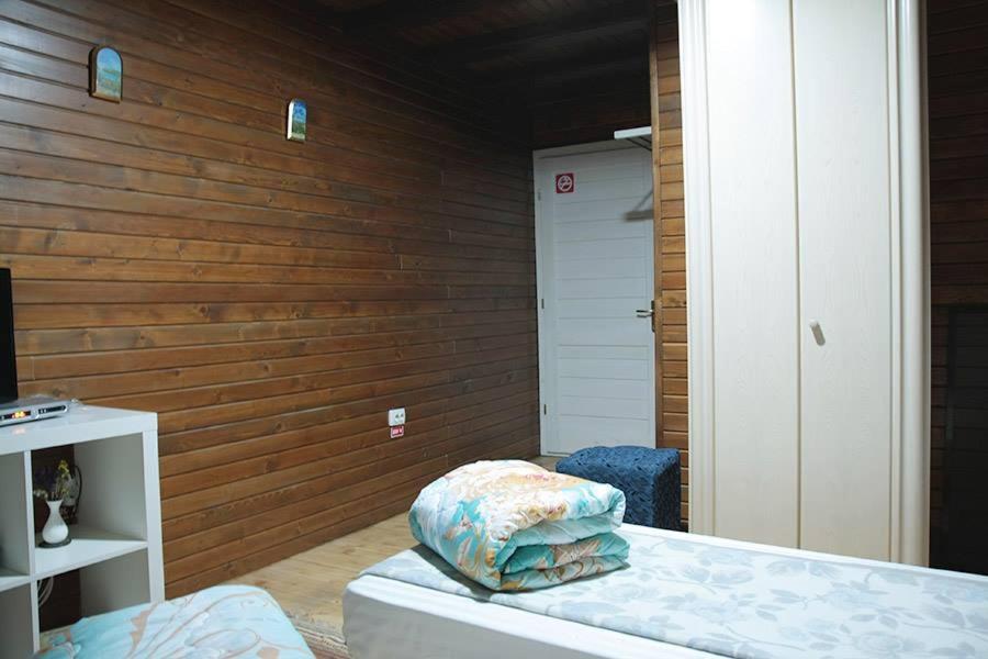 Four-Bedroom House photo 3