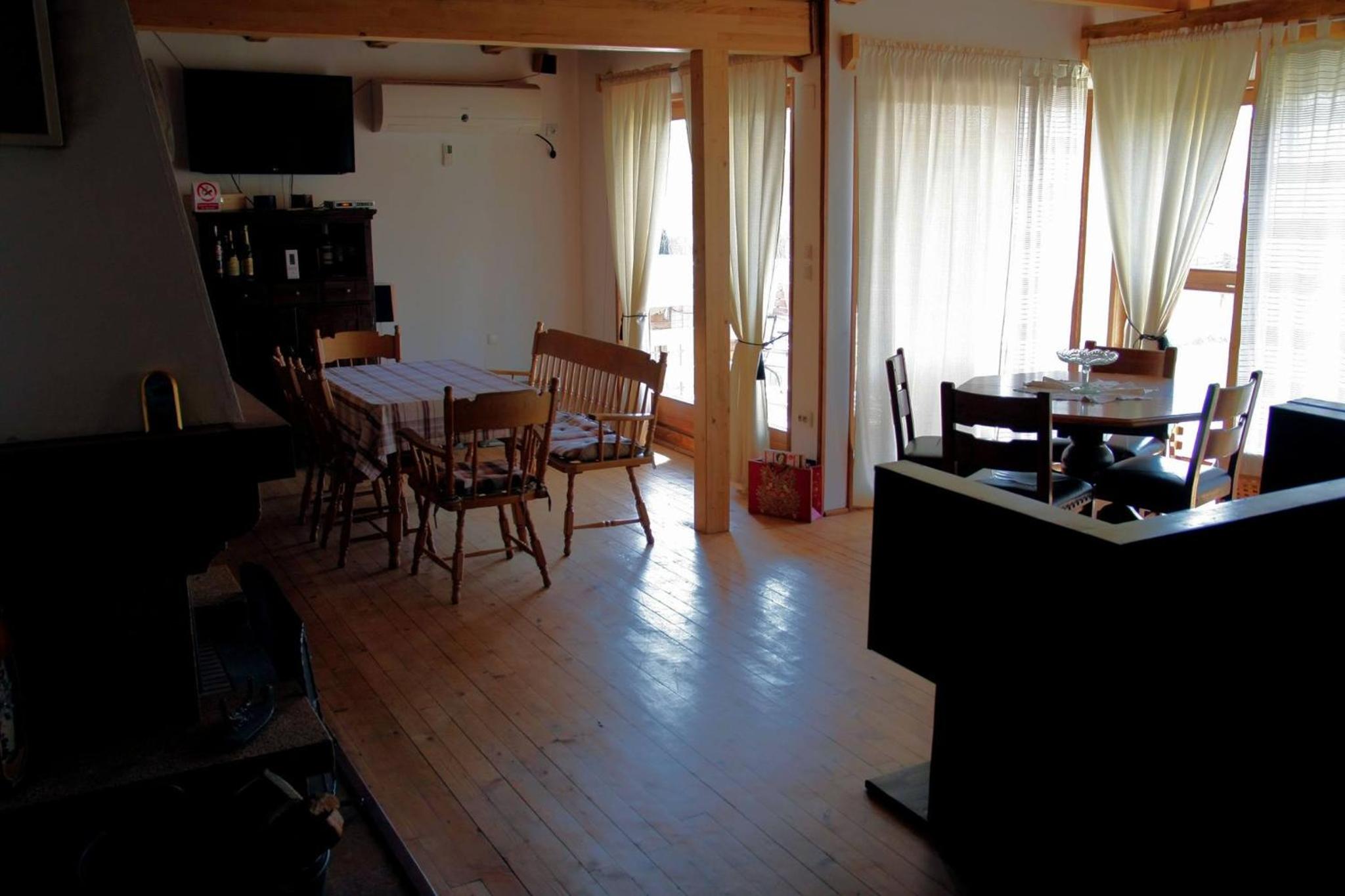 Four-Bedroom House photo 1
