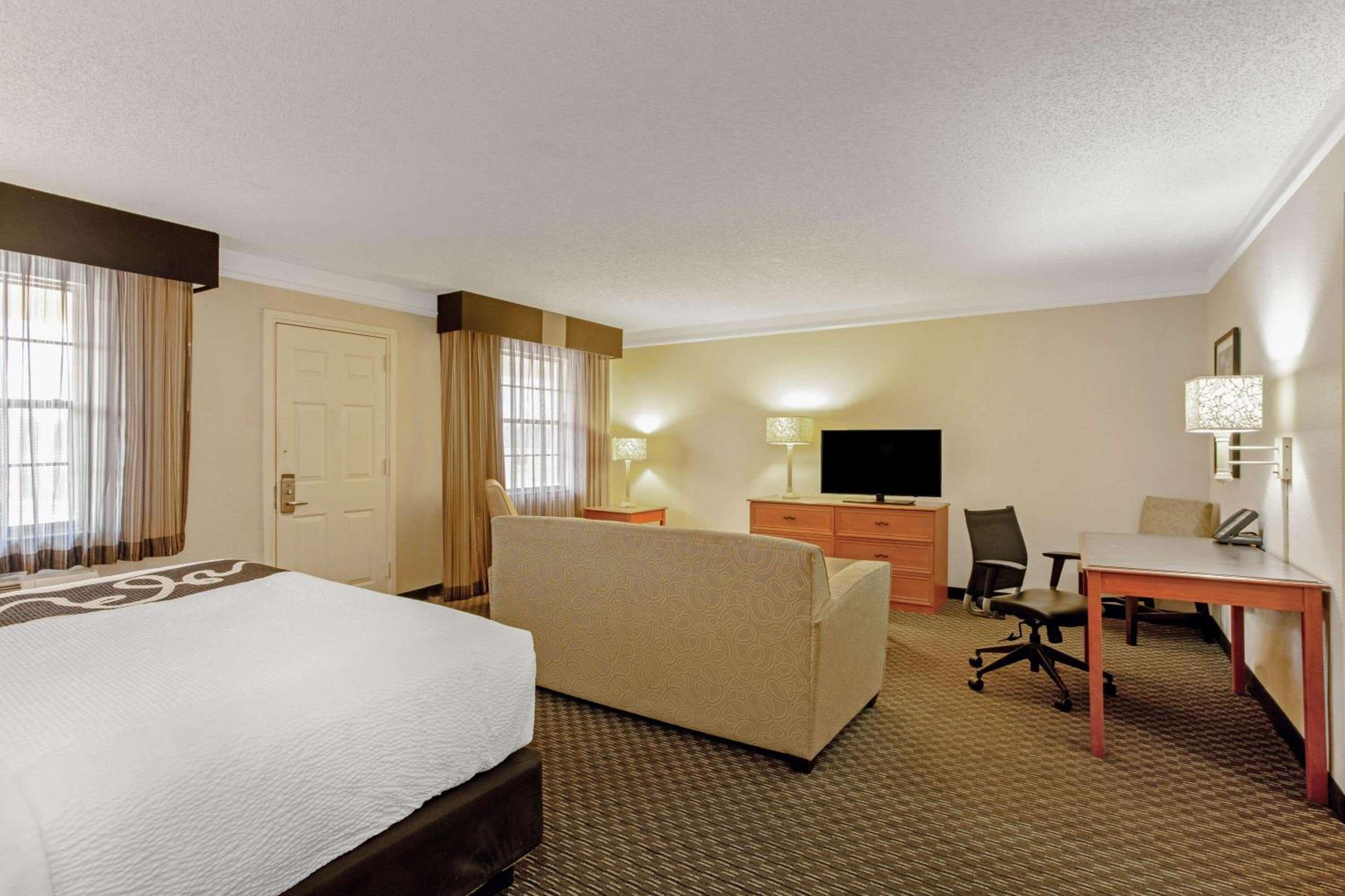 Executive King Room photo 3
