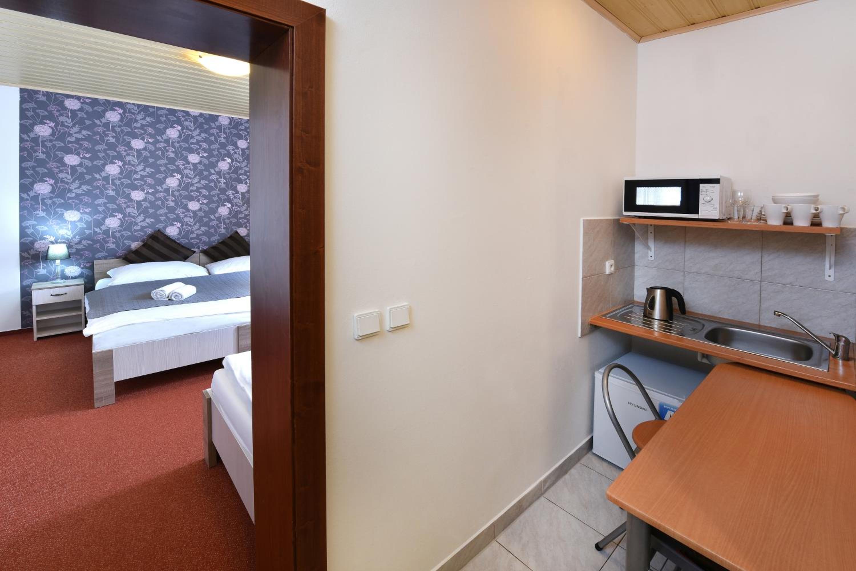 Triple Room photo 2