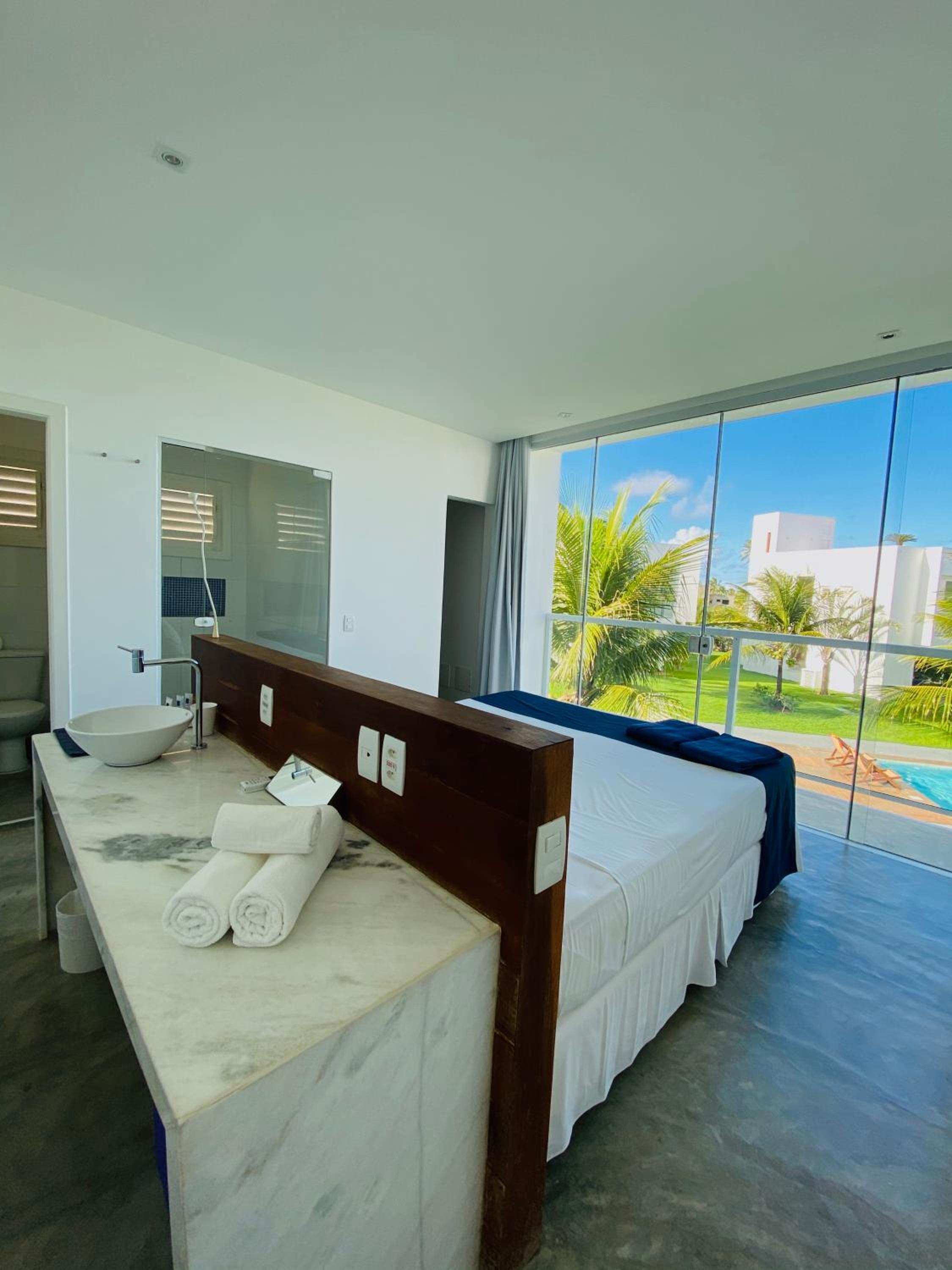 Villa photo 3