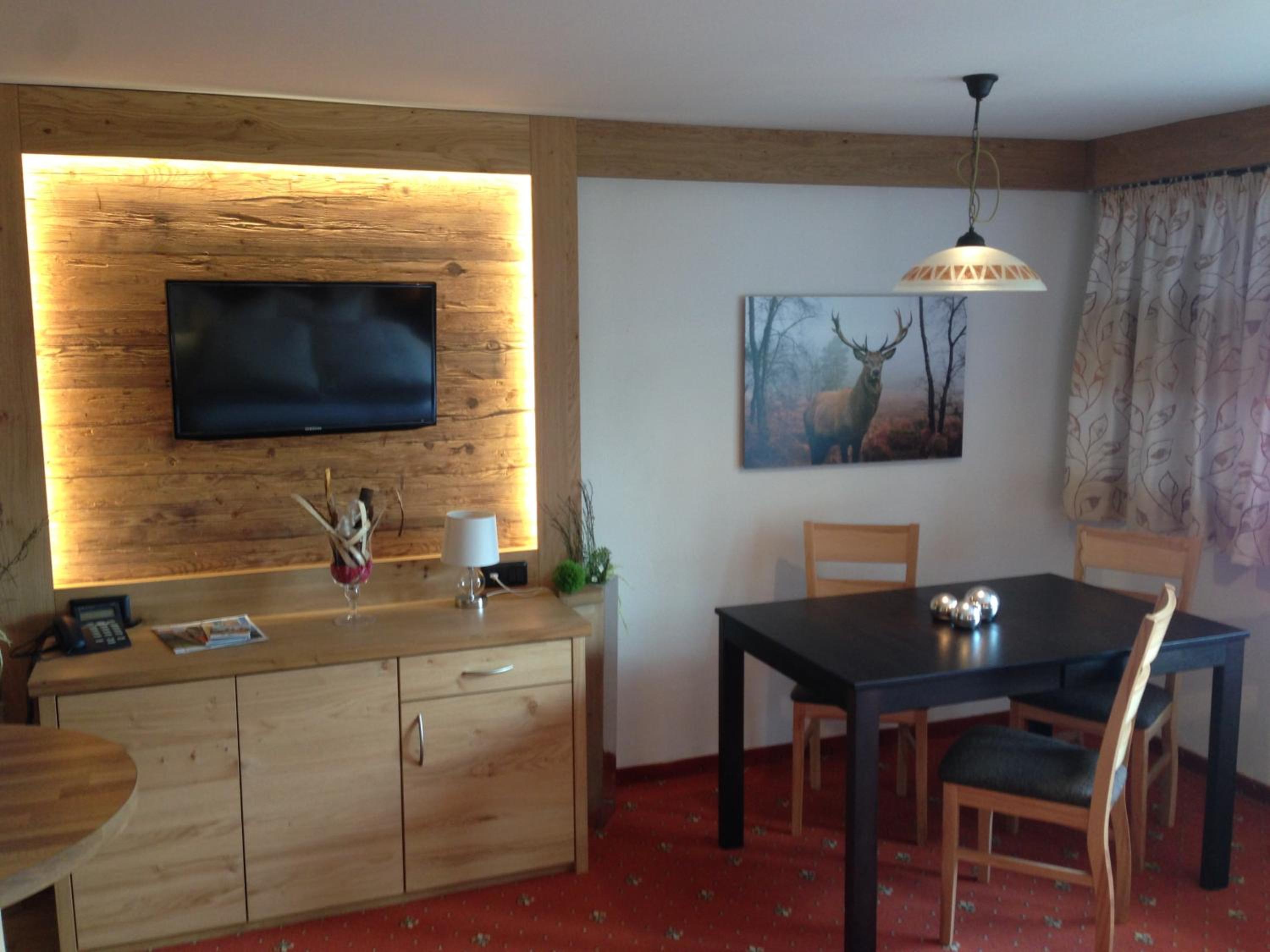 Apartment photo 1
