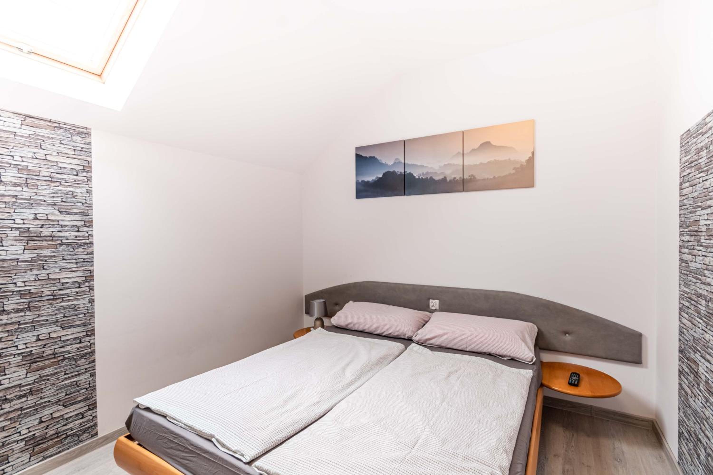 Double Room - Photo 3