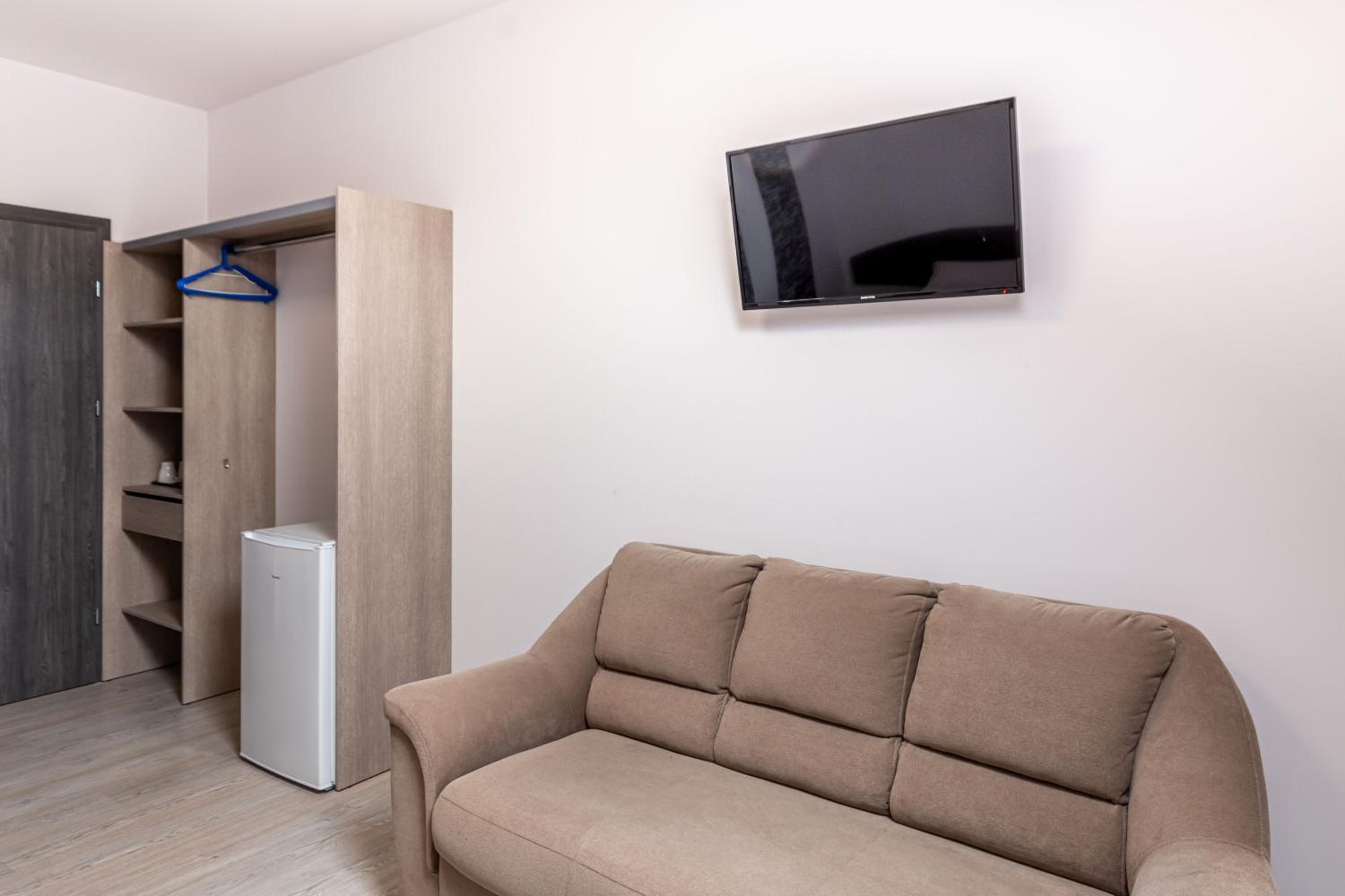 Double Room - Photo 1