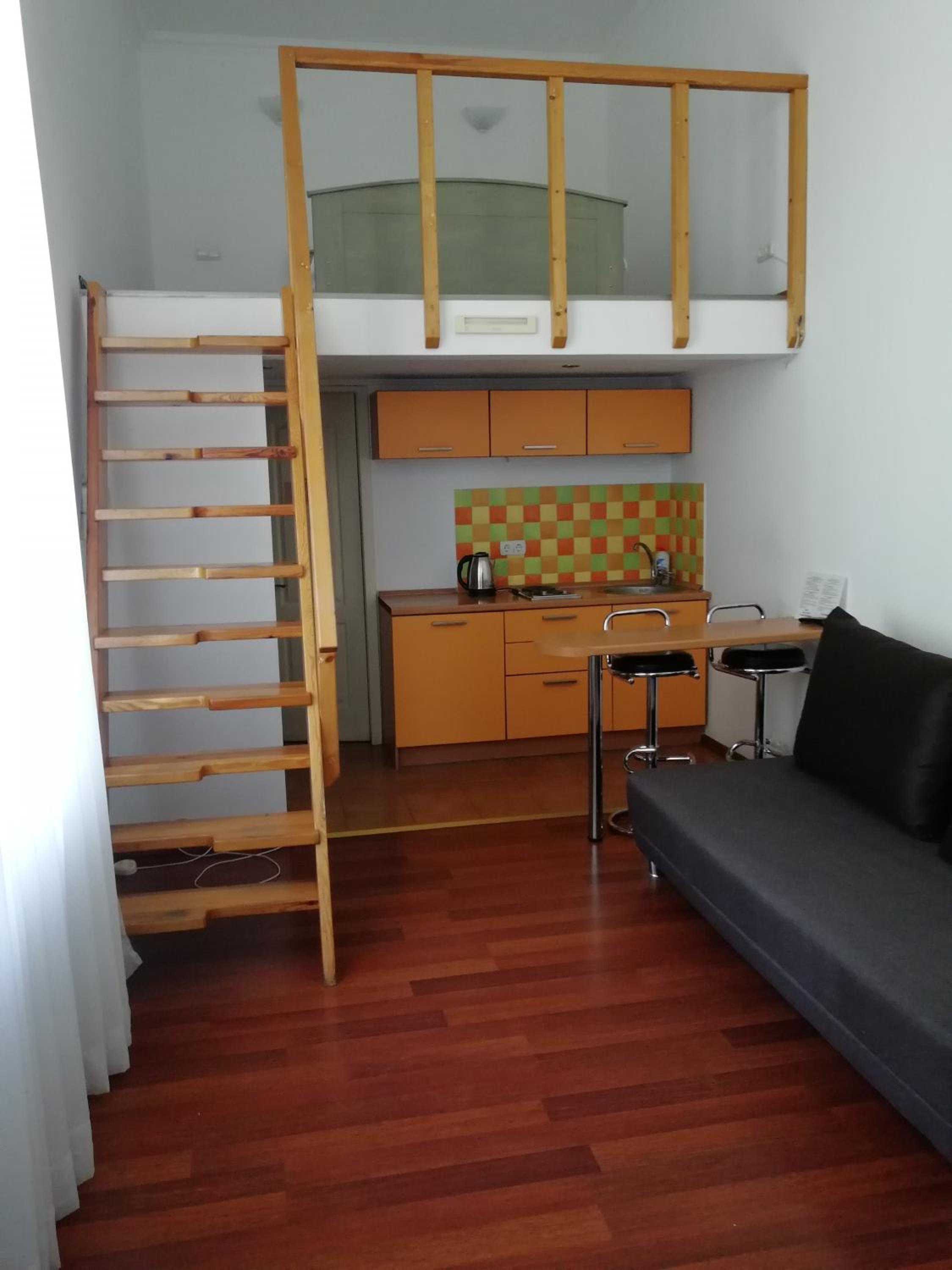 Apartment with Balcony photo 1