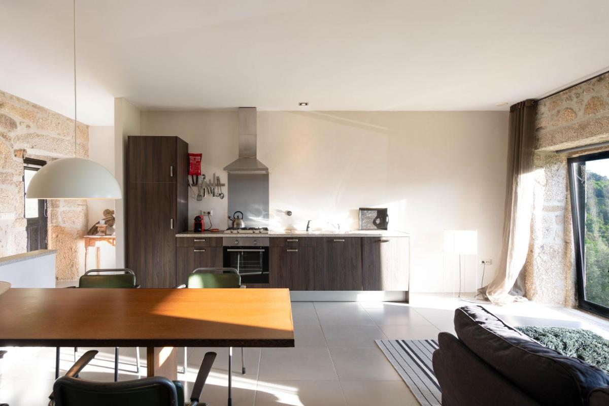 Apartment with Mountain View photo 3