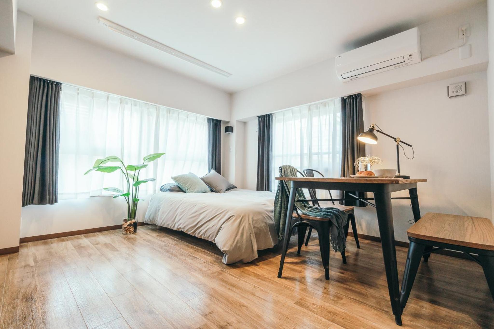 Studio Apartment photo 2