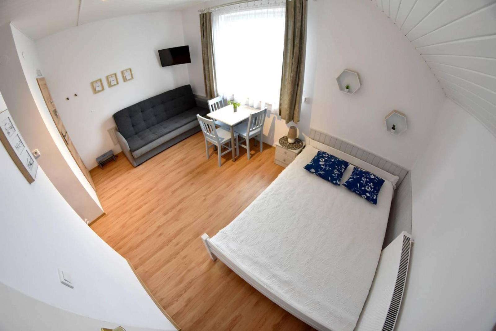 Quadruple Room with Bathroom photo 3