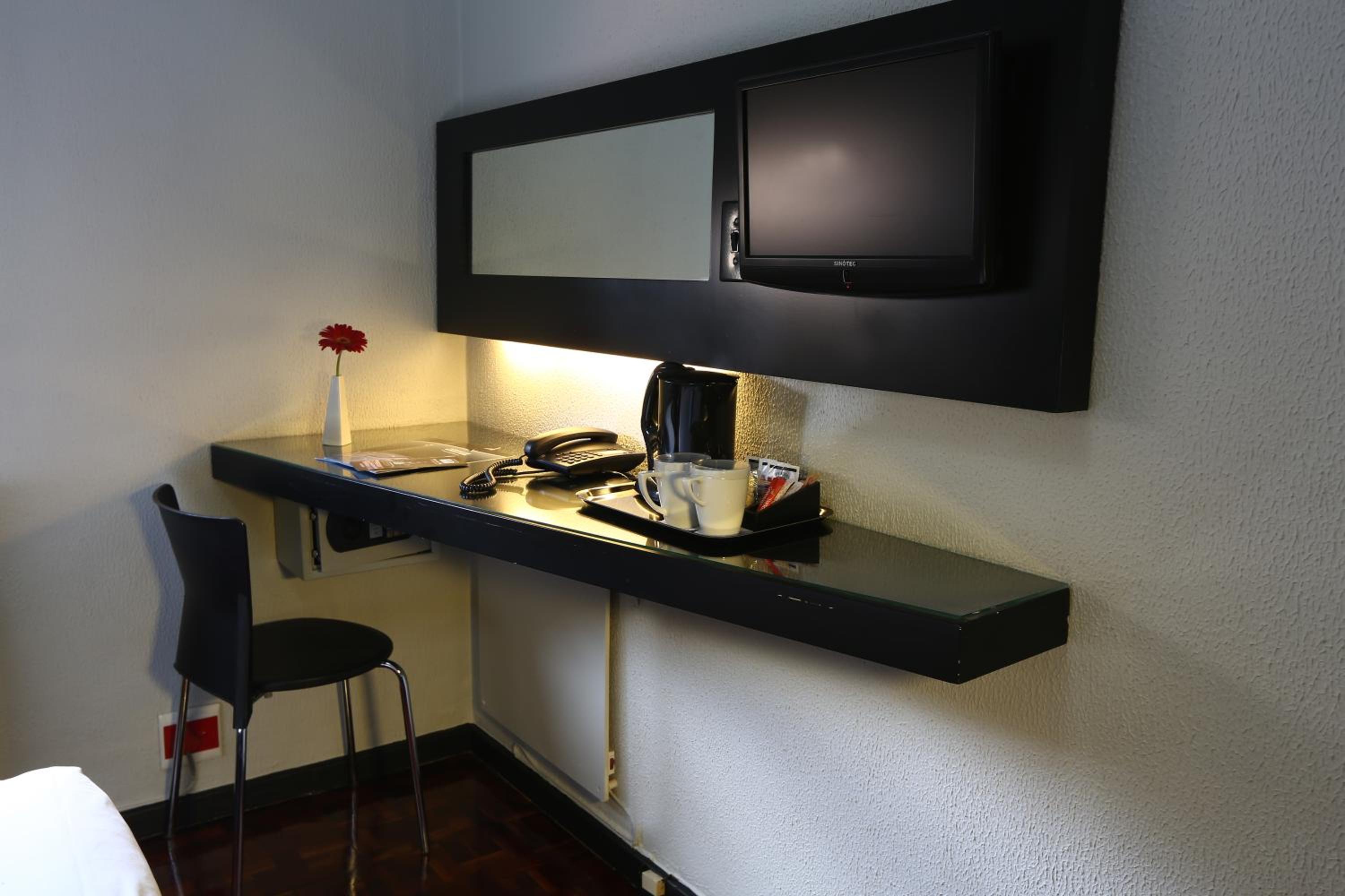 Triple Room - Photo 5