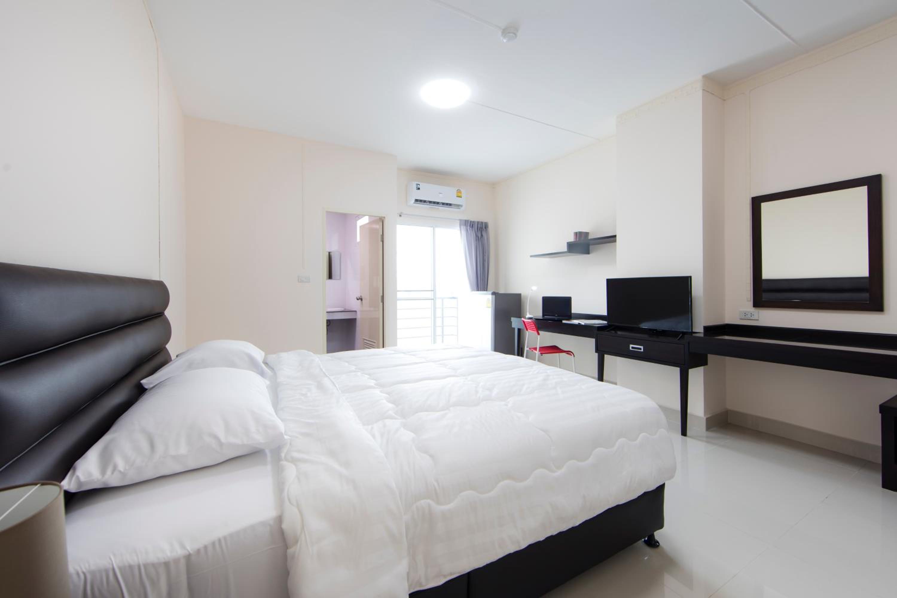 Standard Double Room - Photo 4