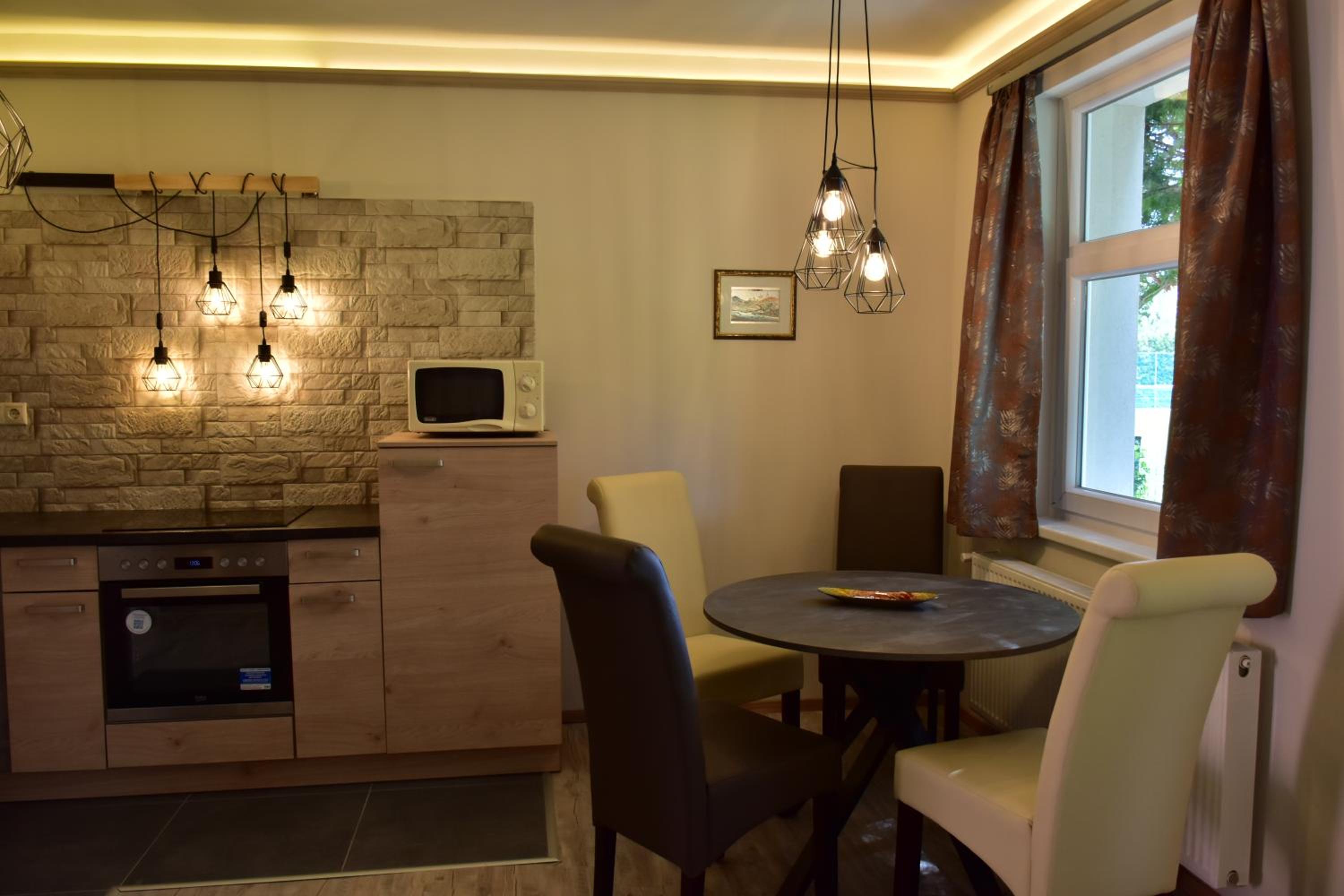 Two-Bedroom House photo 3