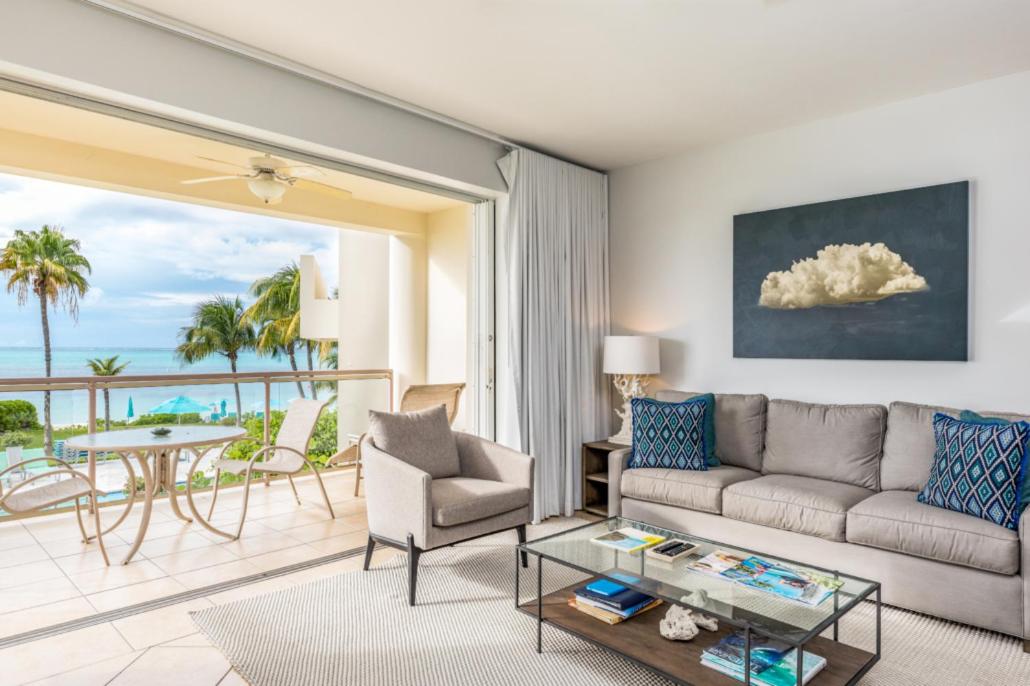 1-Bedroom Oceanfront (4201) photo 2