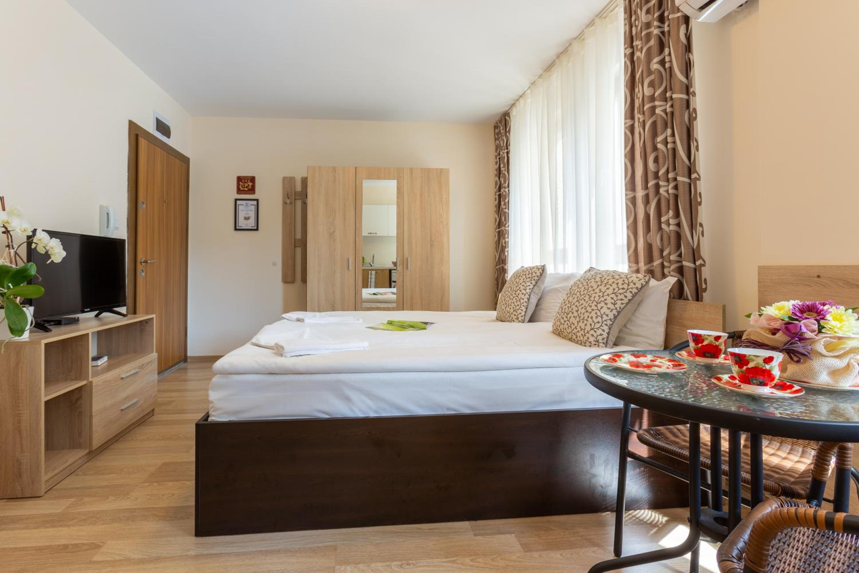 Standard Double Room photo 3
