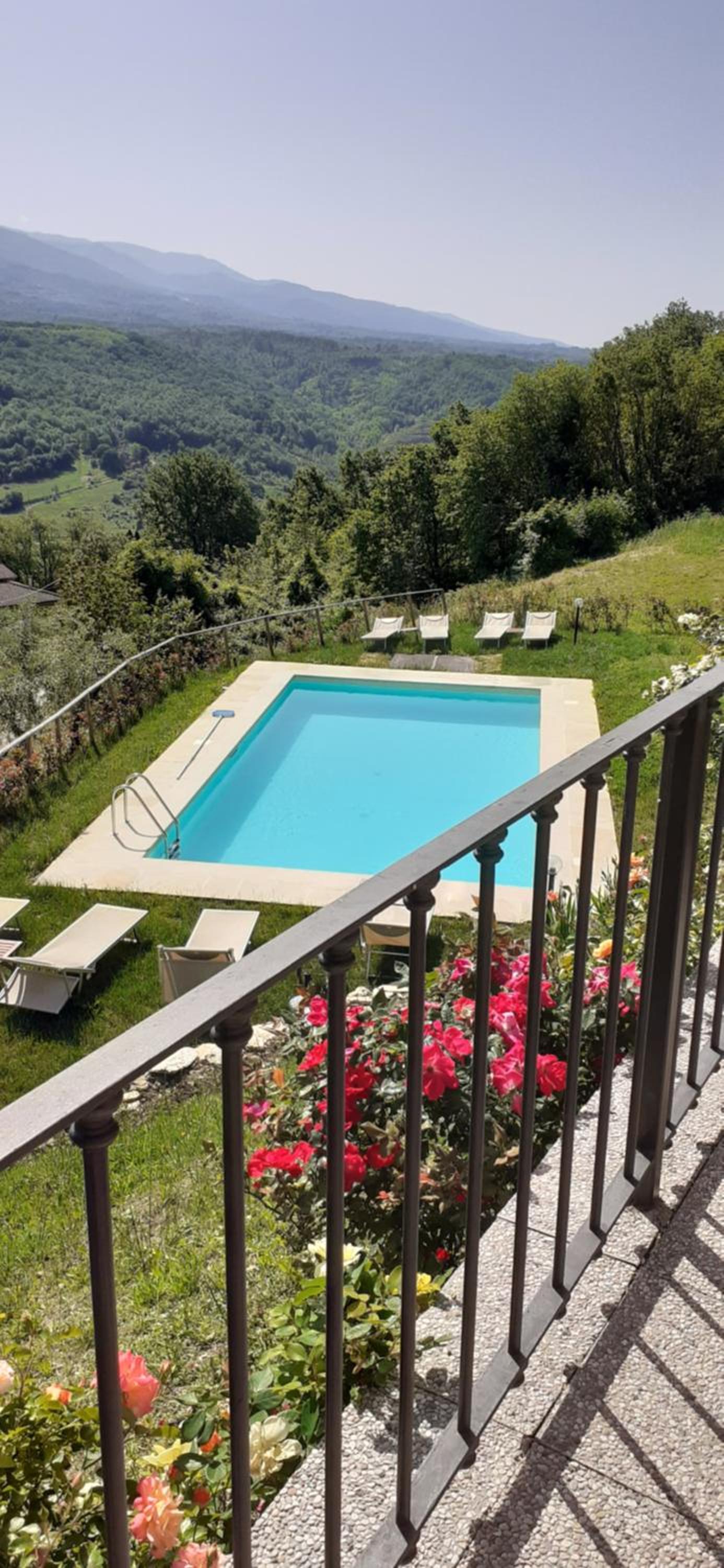 Villa photo 3