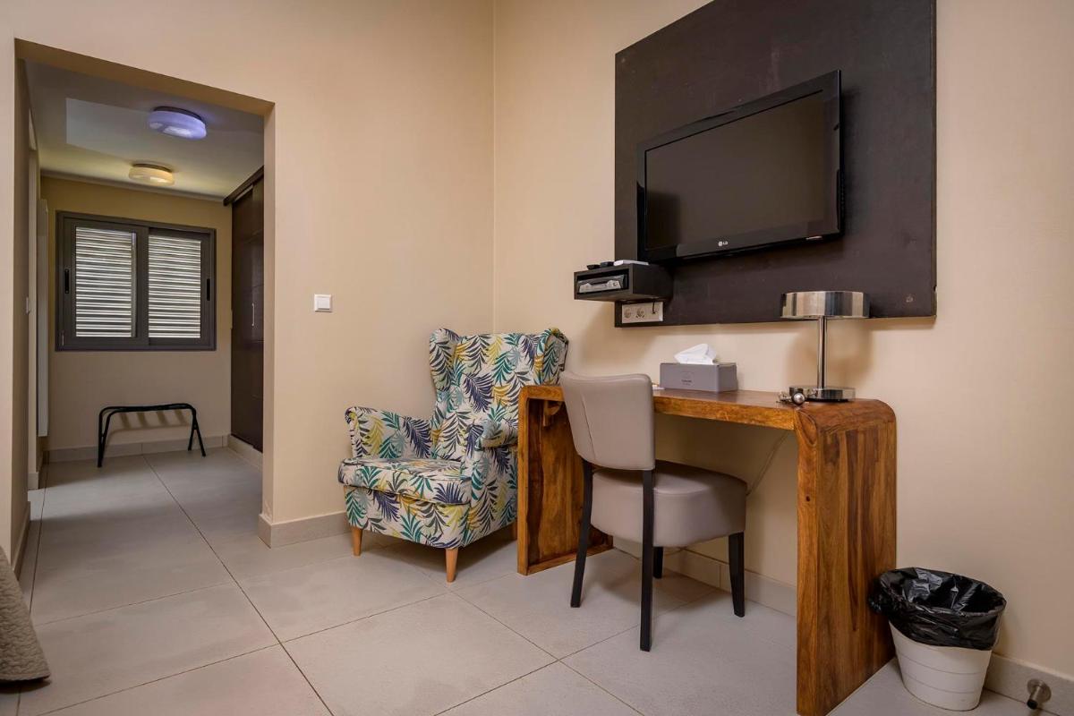 hotel reception