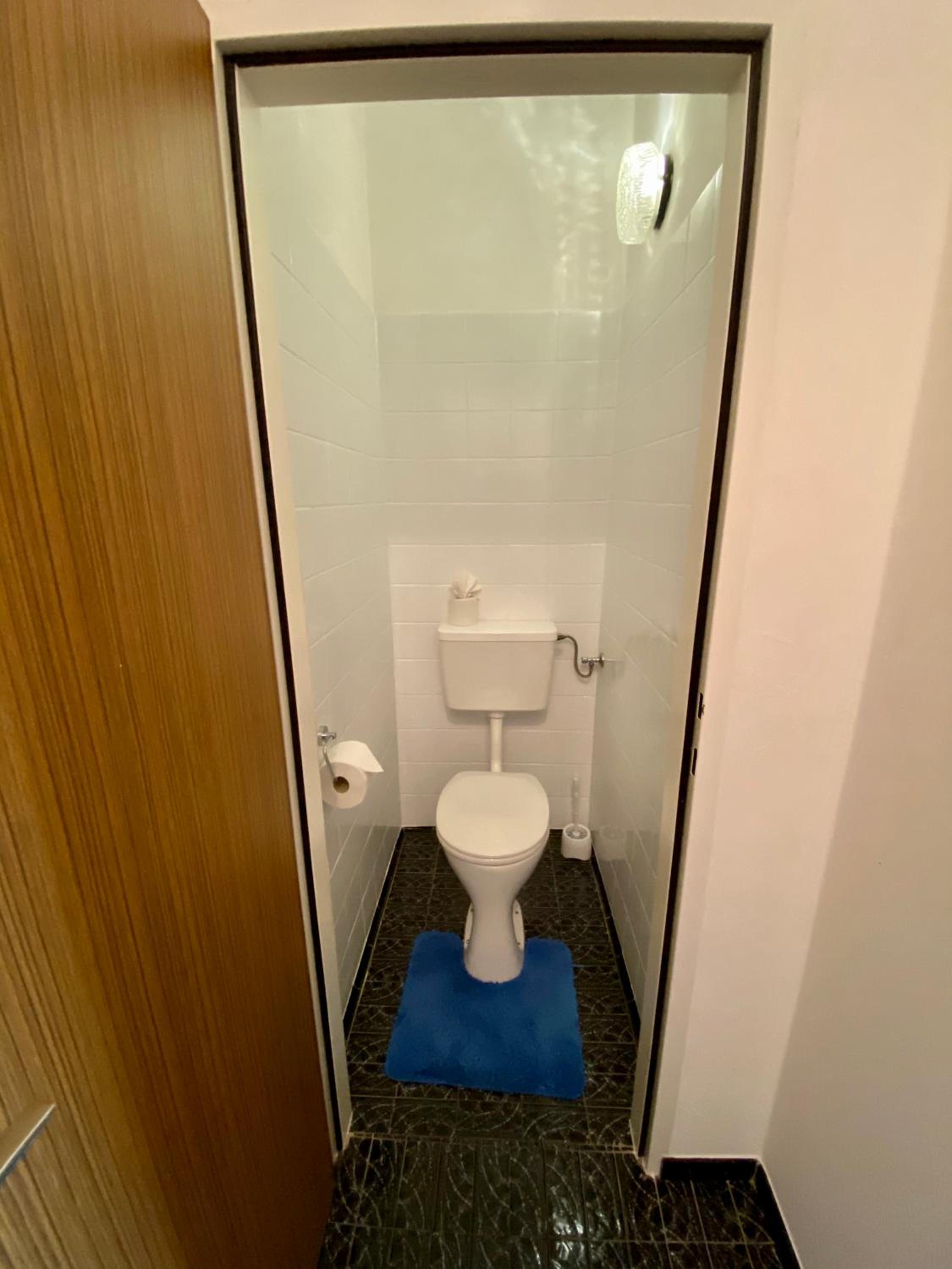 Twin Room with Shower photo 3