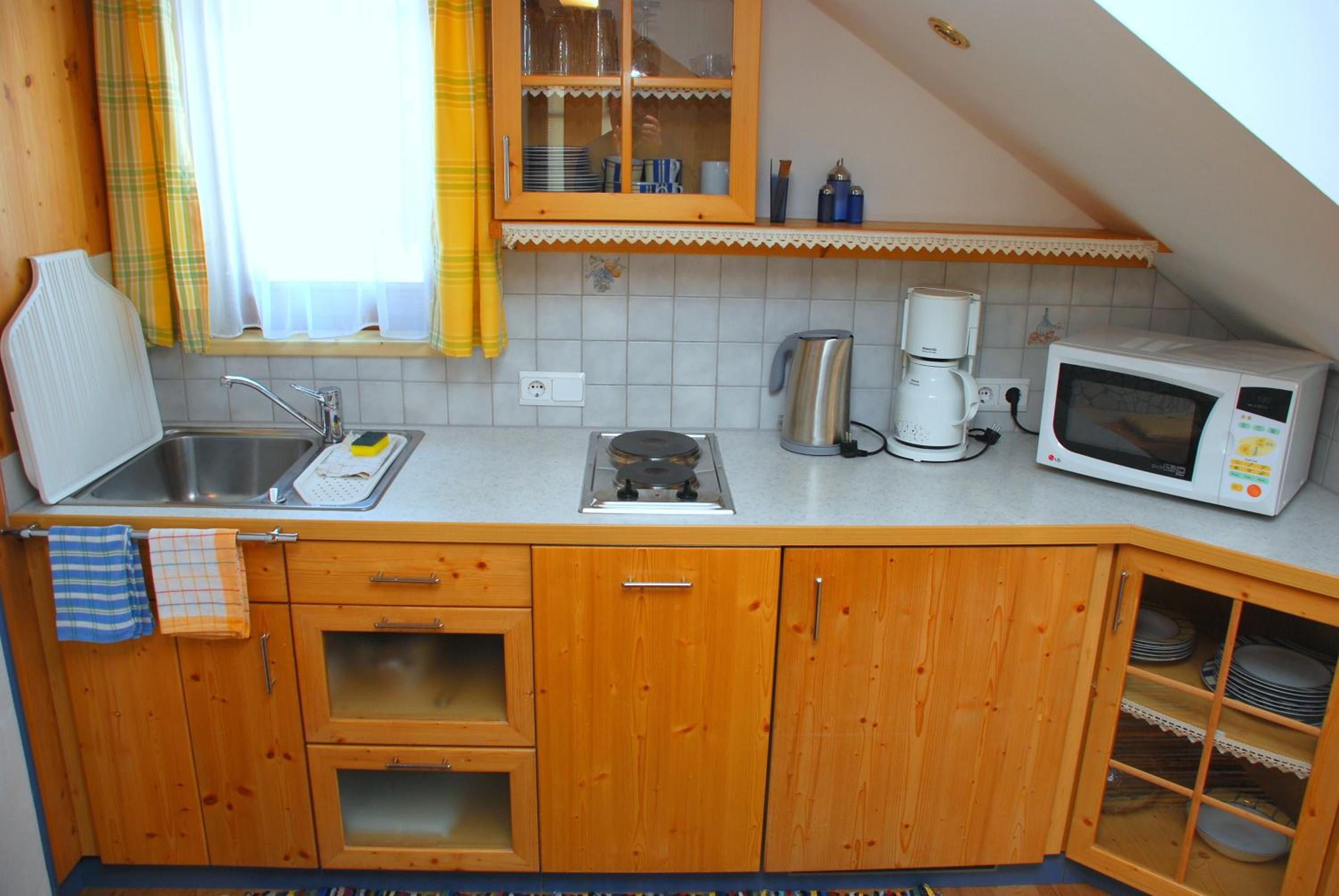 One-Bedroom Apartment - Annex photo 3