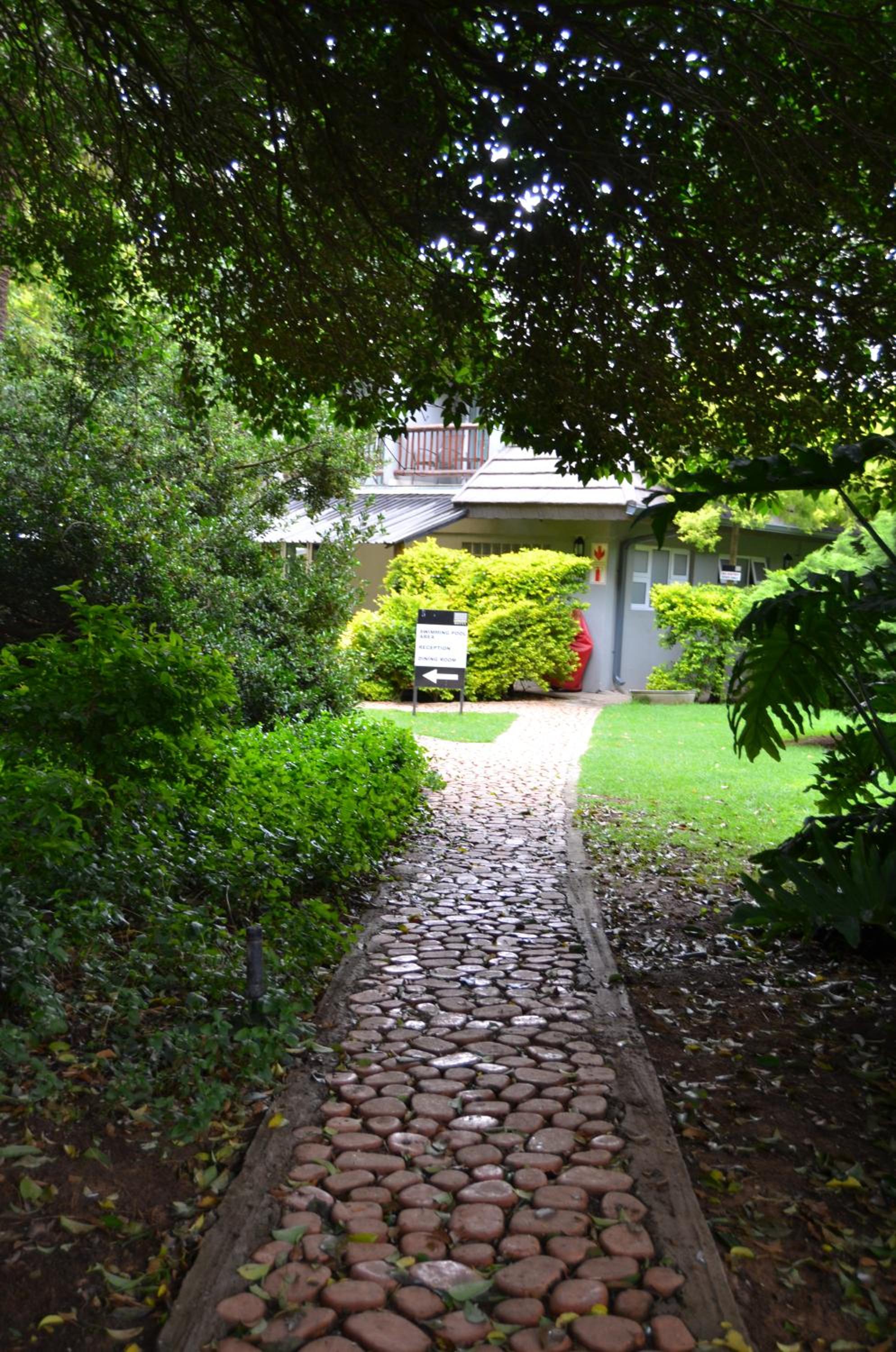 Double Room with Patio photo 3