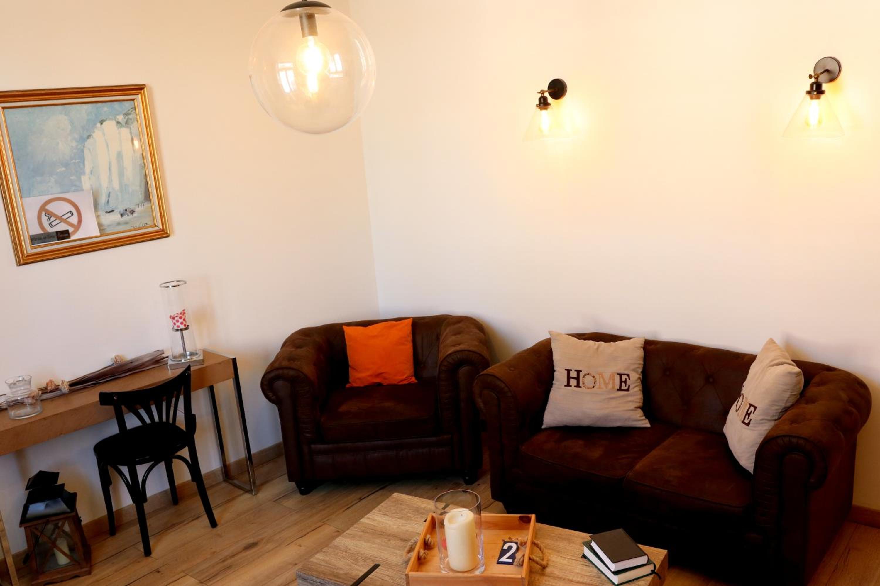 Apartment - Split Level photo 2