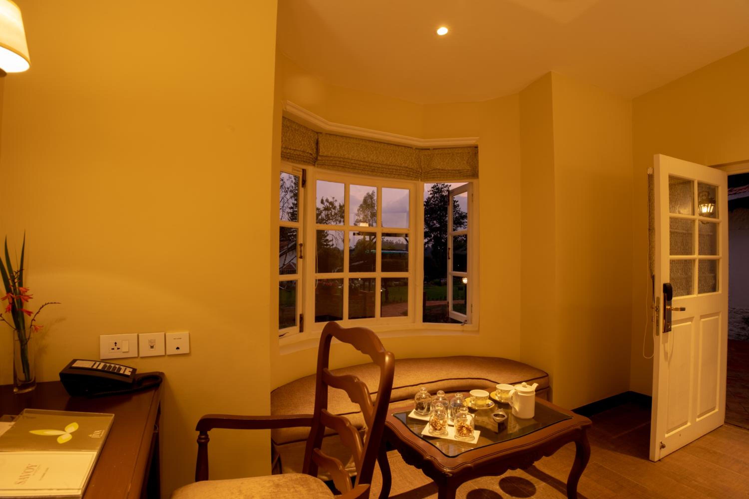 SeleQtions Suite 2 Bed Room King Bed photo