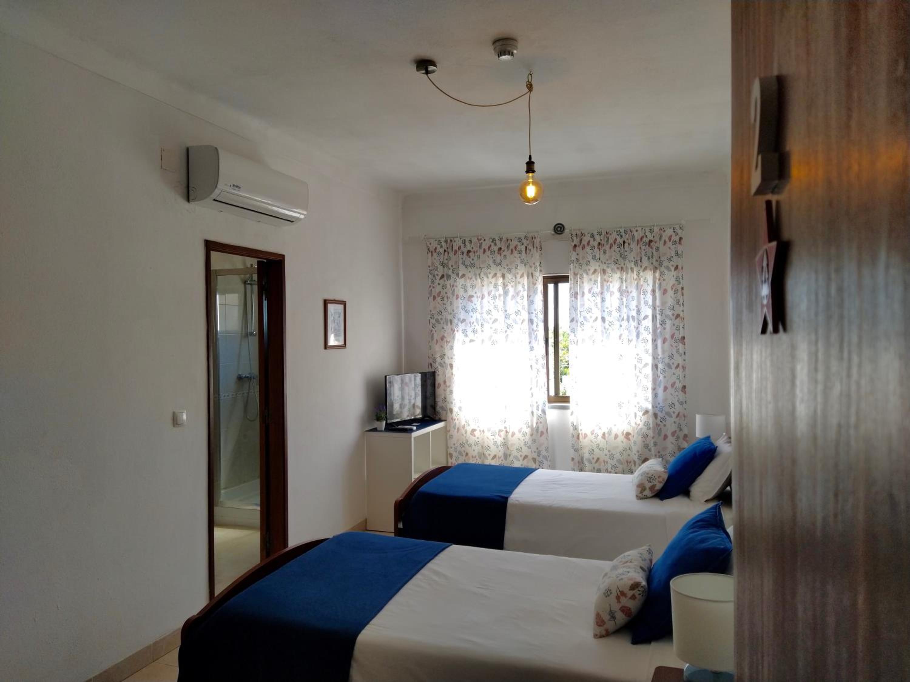 Twin Room photo 2