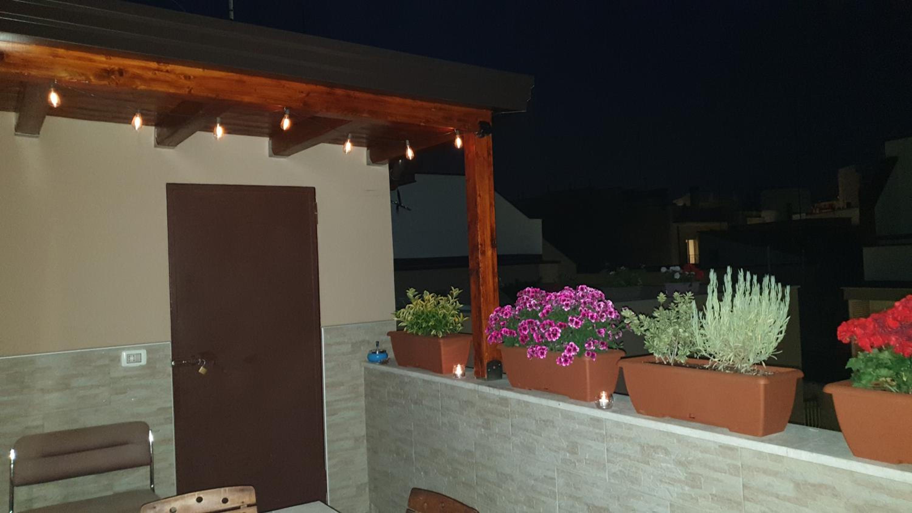 Double Room with Terrace - Photo 2