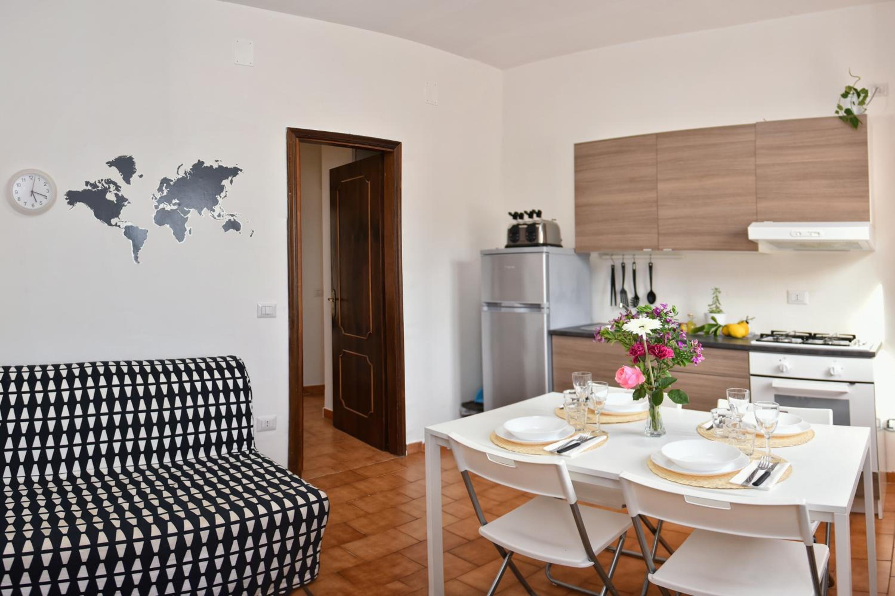 One-Bedroom House photo 3