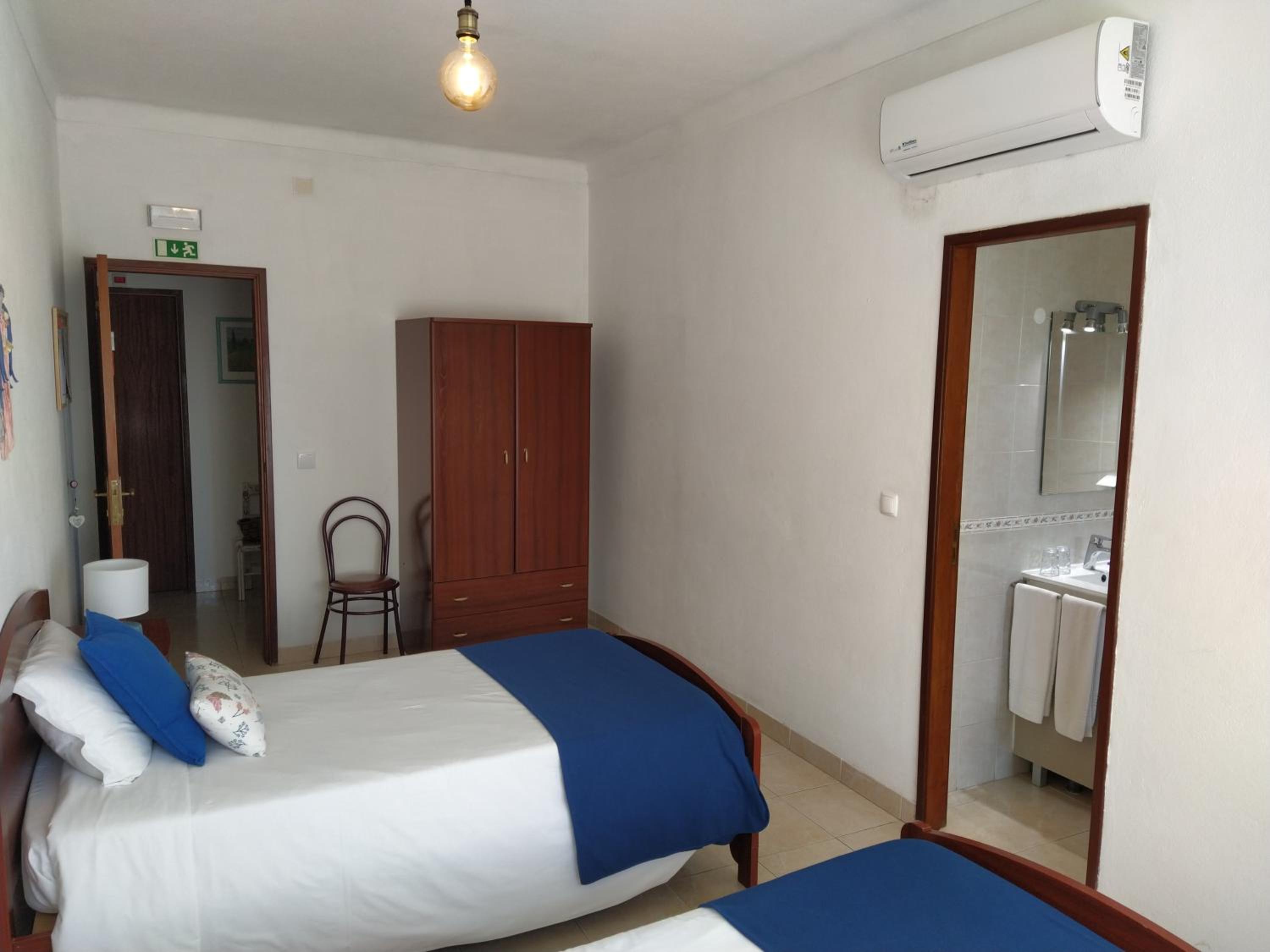 Twin Room photo 1