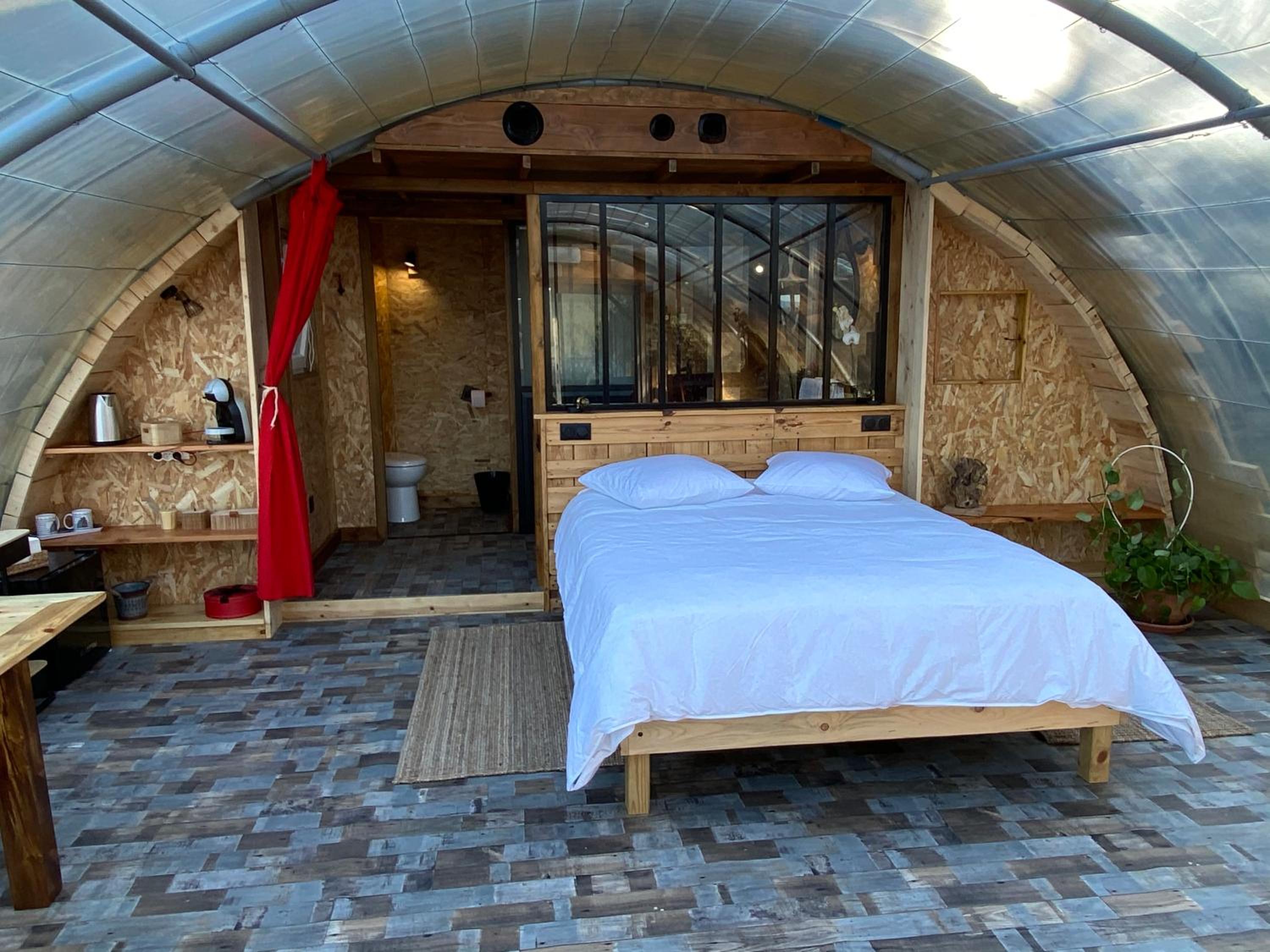 King Room with Mountain View - Photo 3