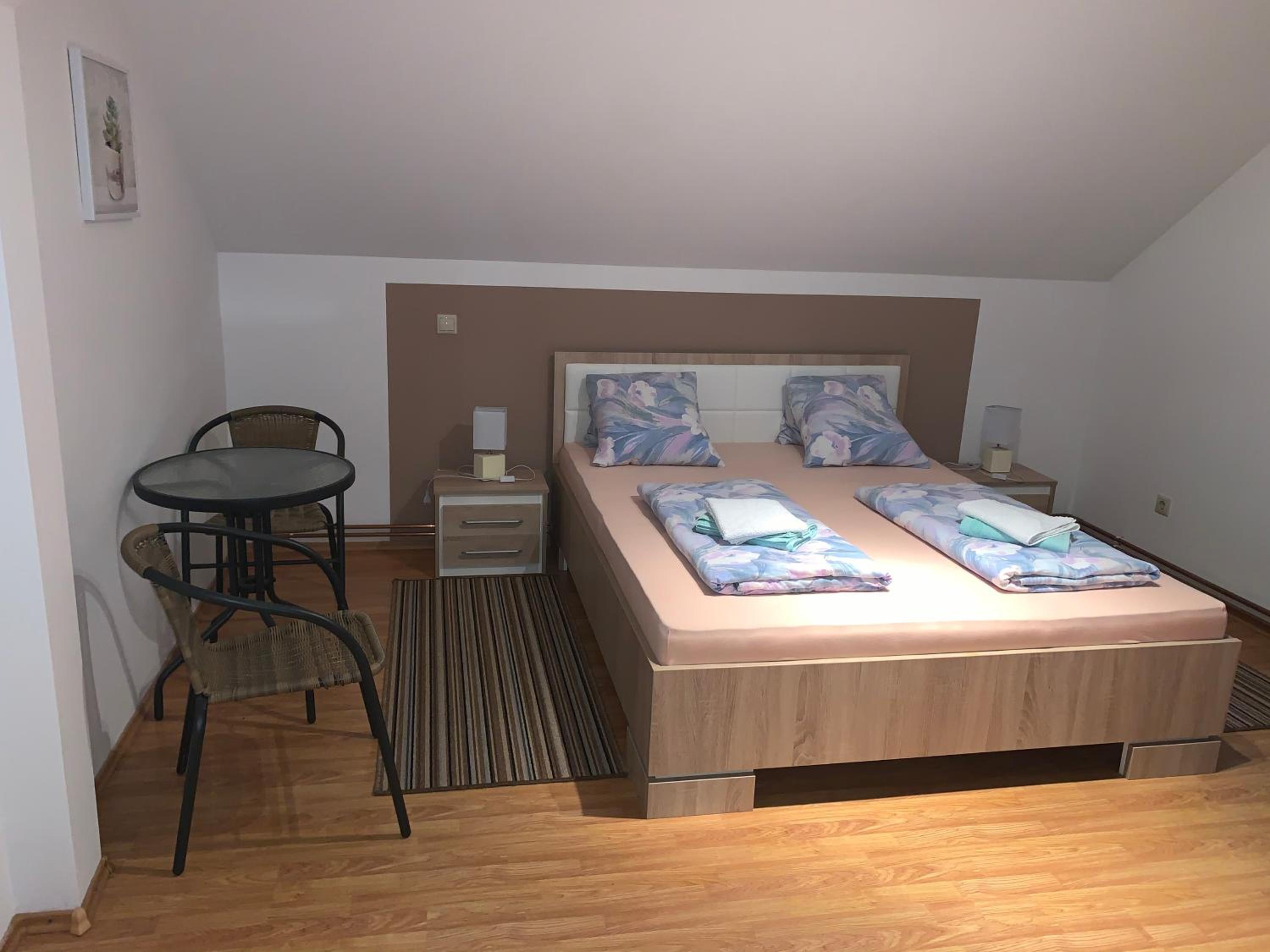 Apartment - Photo 28