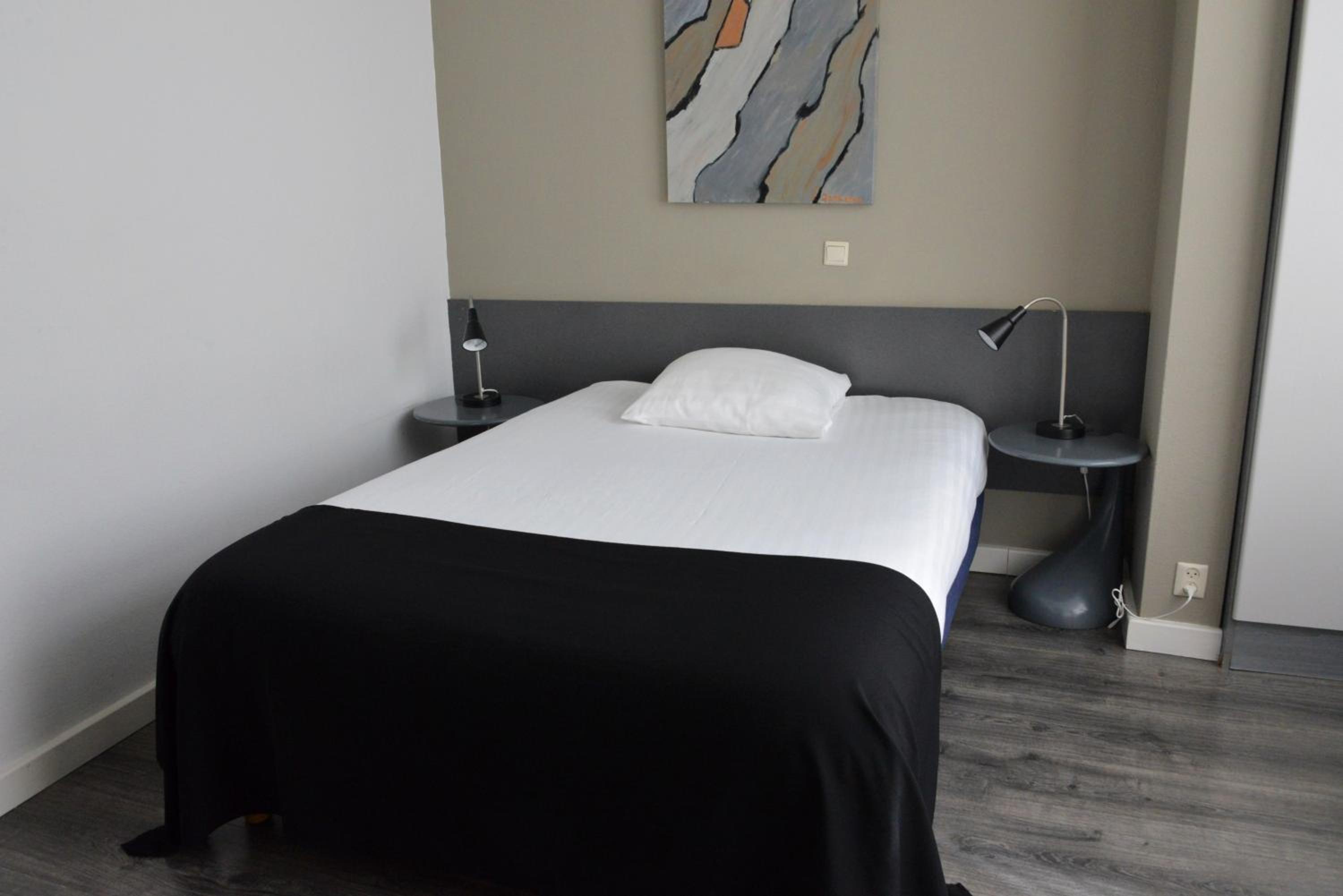 Single Room photo 3