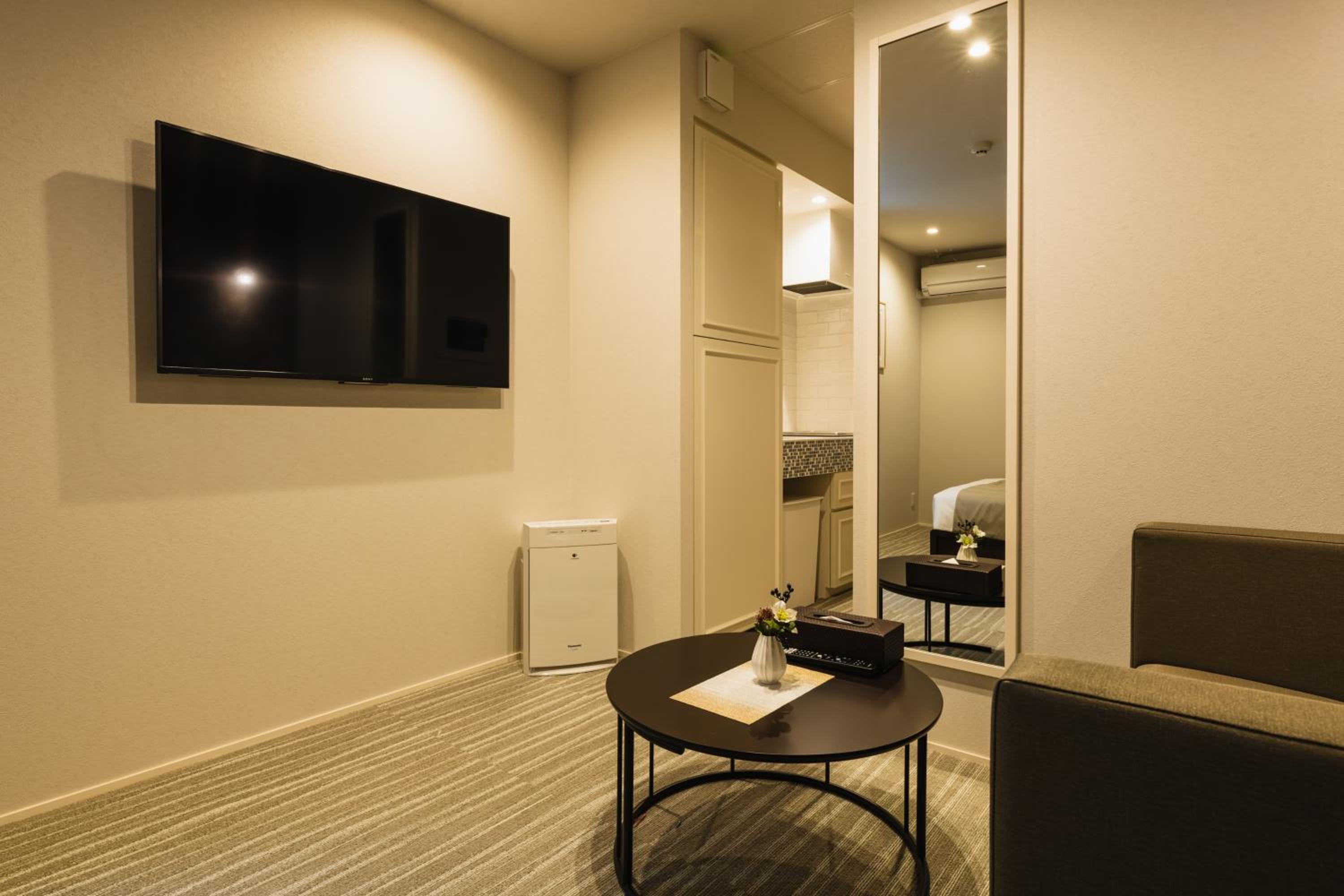 Standard Double Room - Photo 10