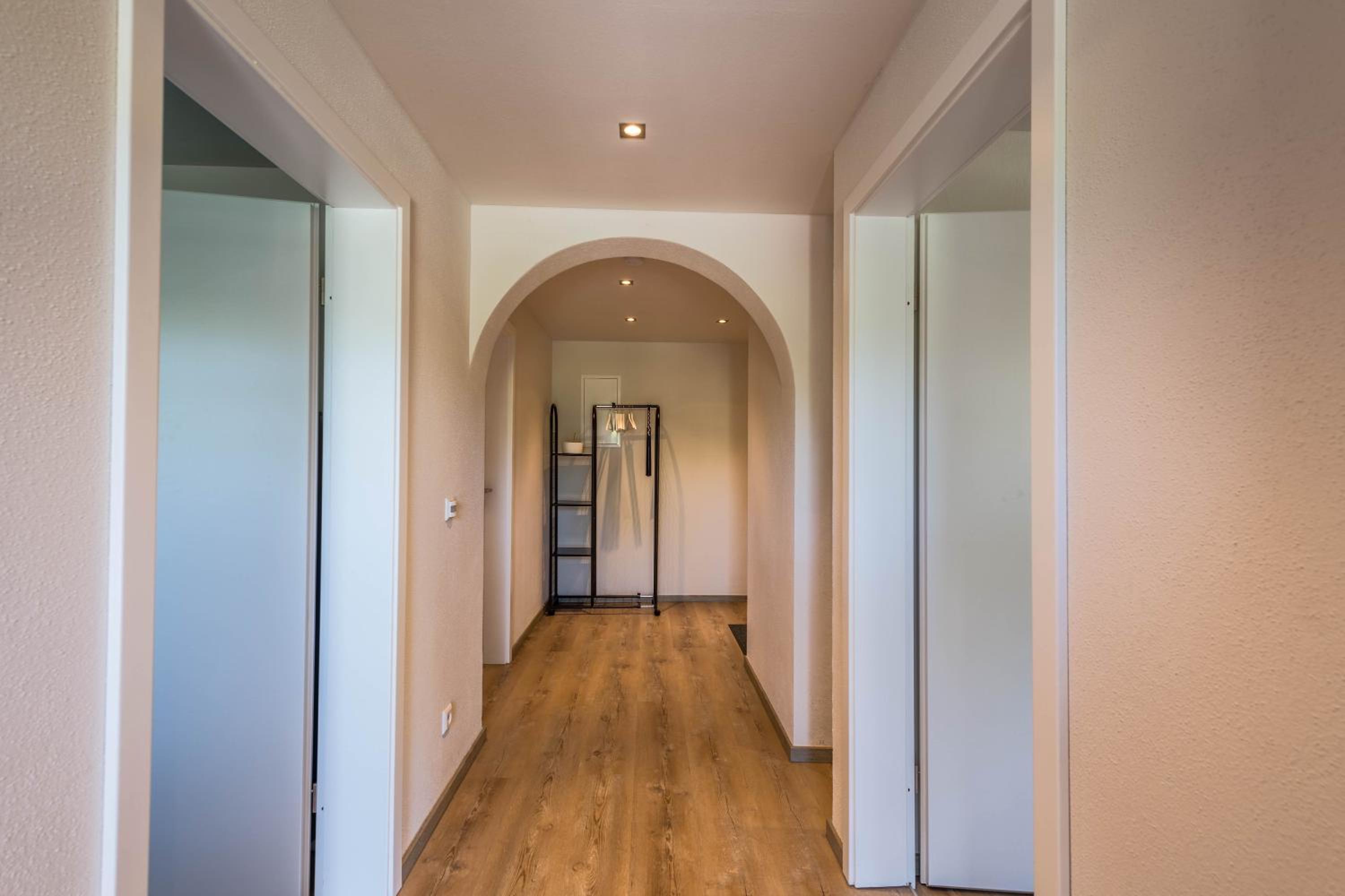 Two-Bedroom Apartment with Mountain View